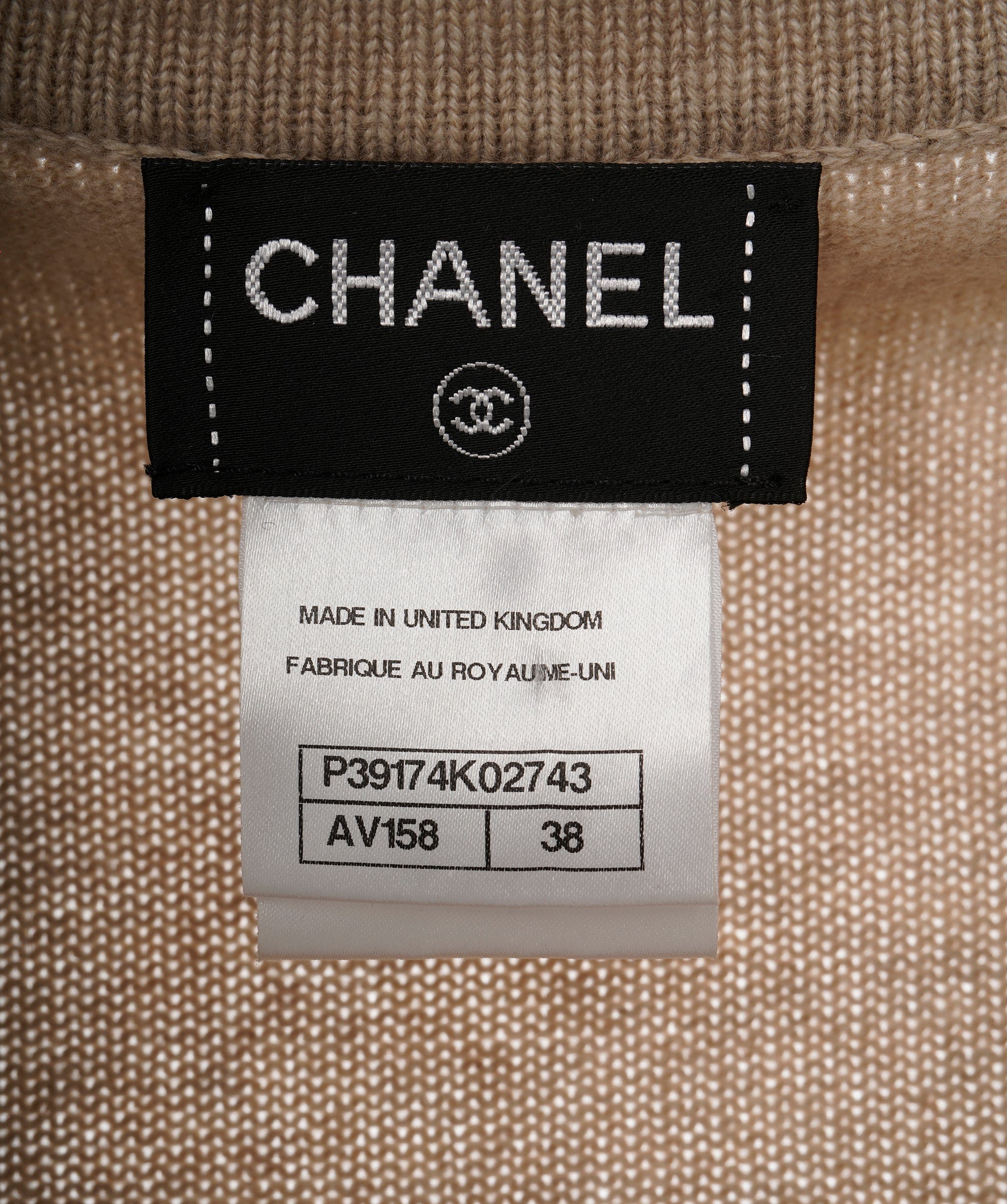 Chanel Chanel Turnlock Beige Cardigan  ALL0592