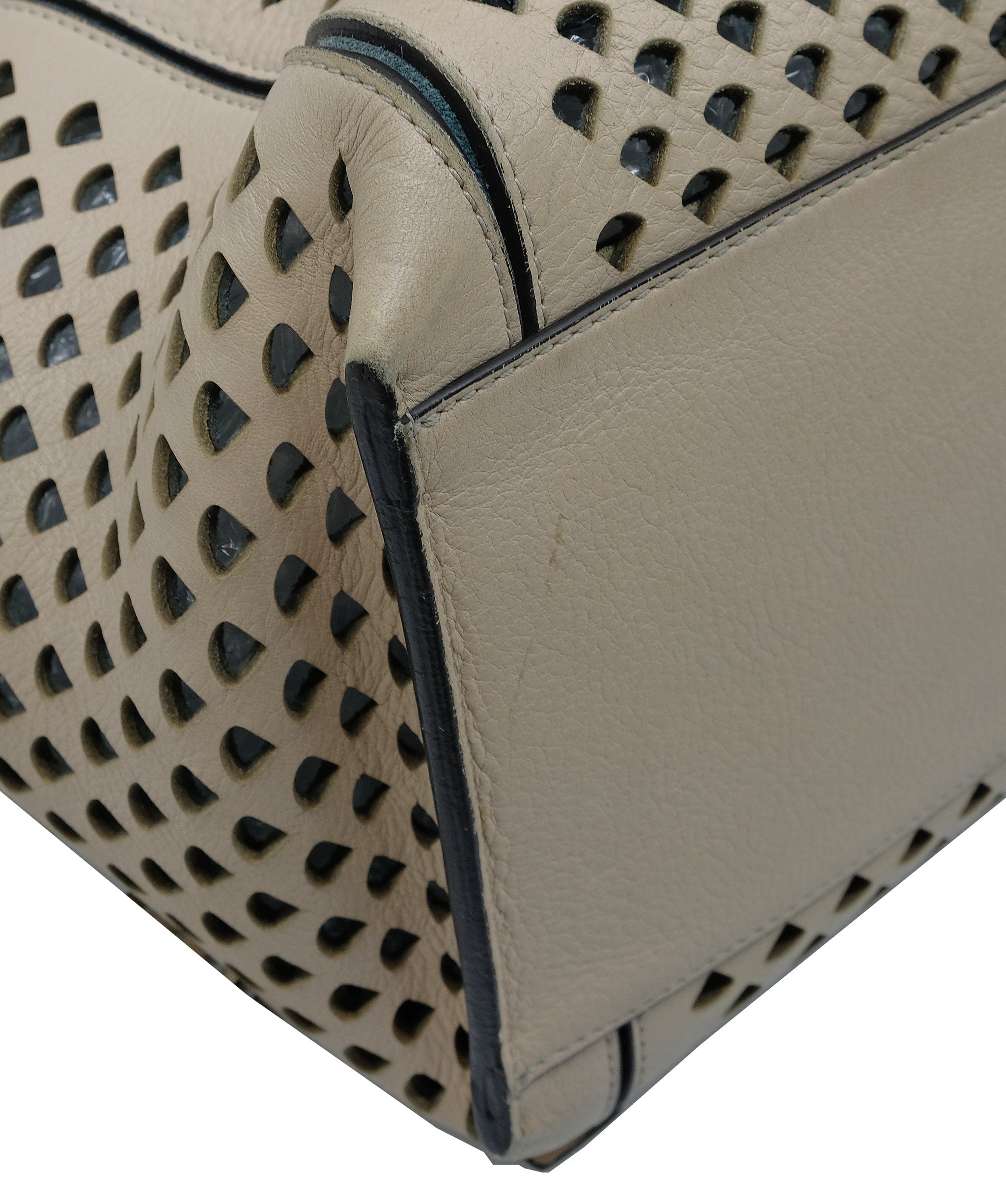 Chloé Chloe Tote perforated Beige Leather Bag RJC3251