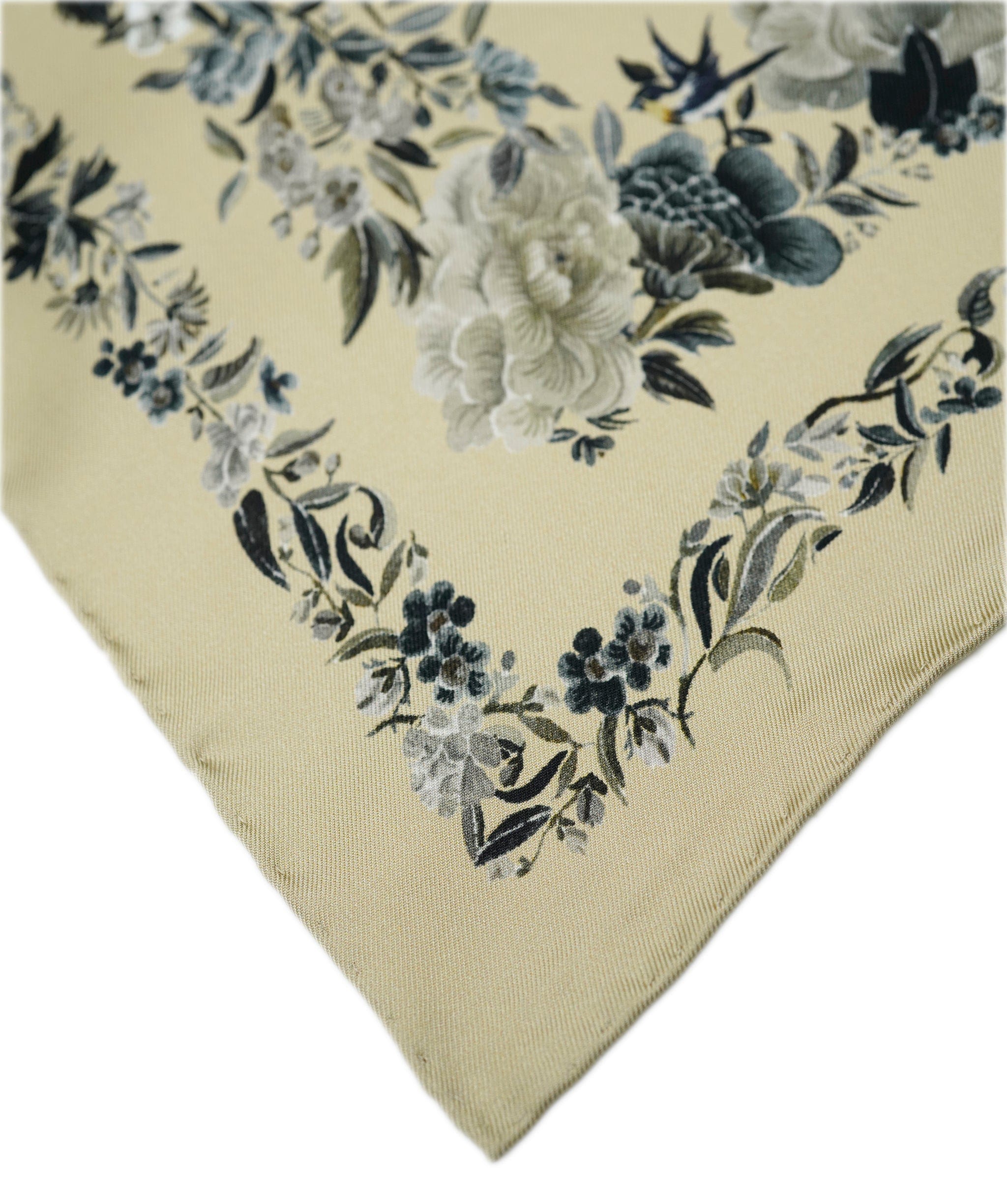 Christian Dior Dior beige jardin 90 x 90 cm scarf  AJL0216