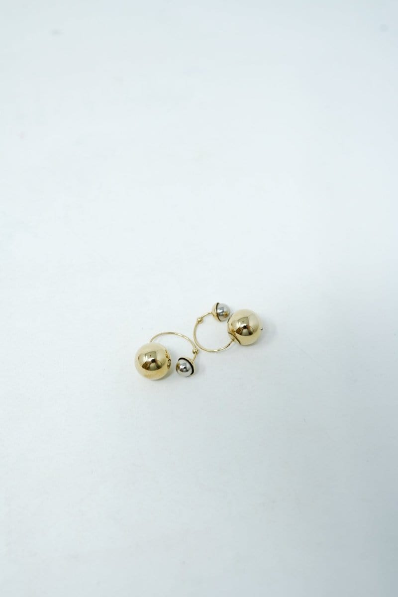 35. LP x C Christian Dior Gold Pearl Hoop Stud Earrings - AGL1658