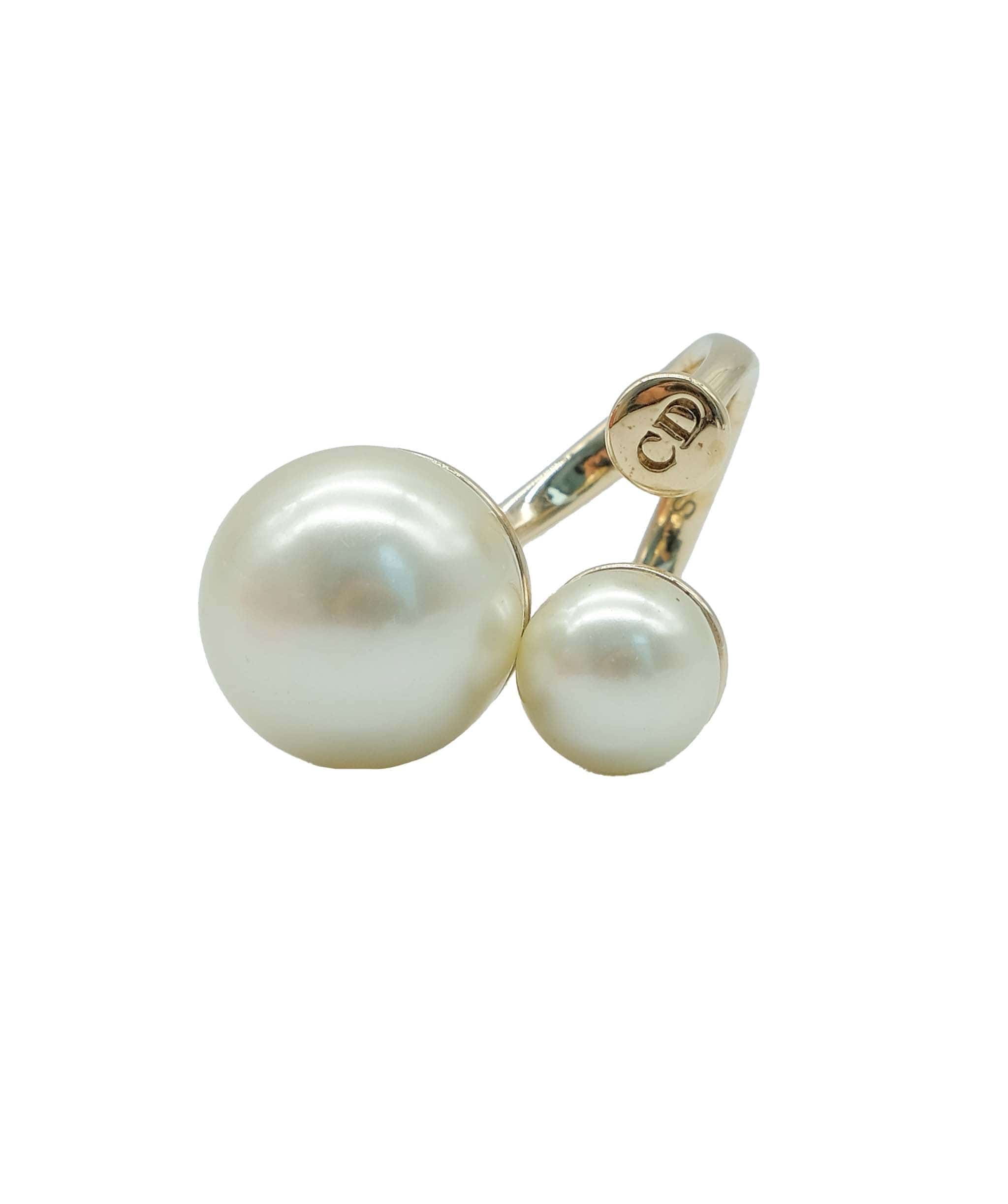 Christian Dior Dior Ring Pearl RJL1652