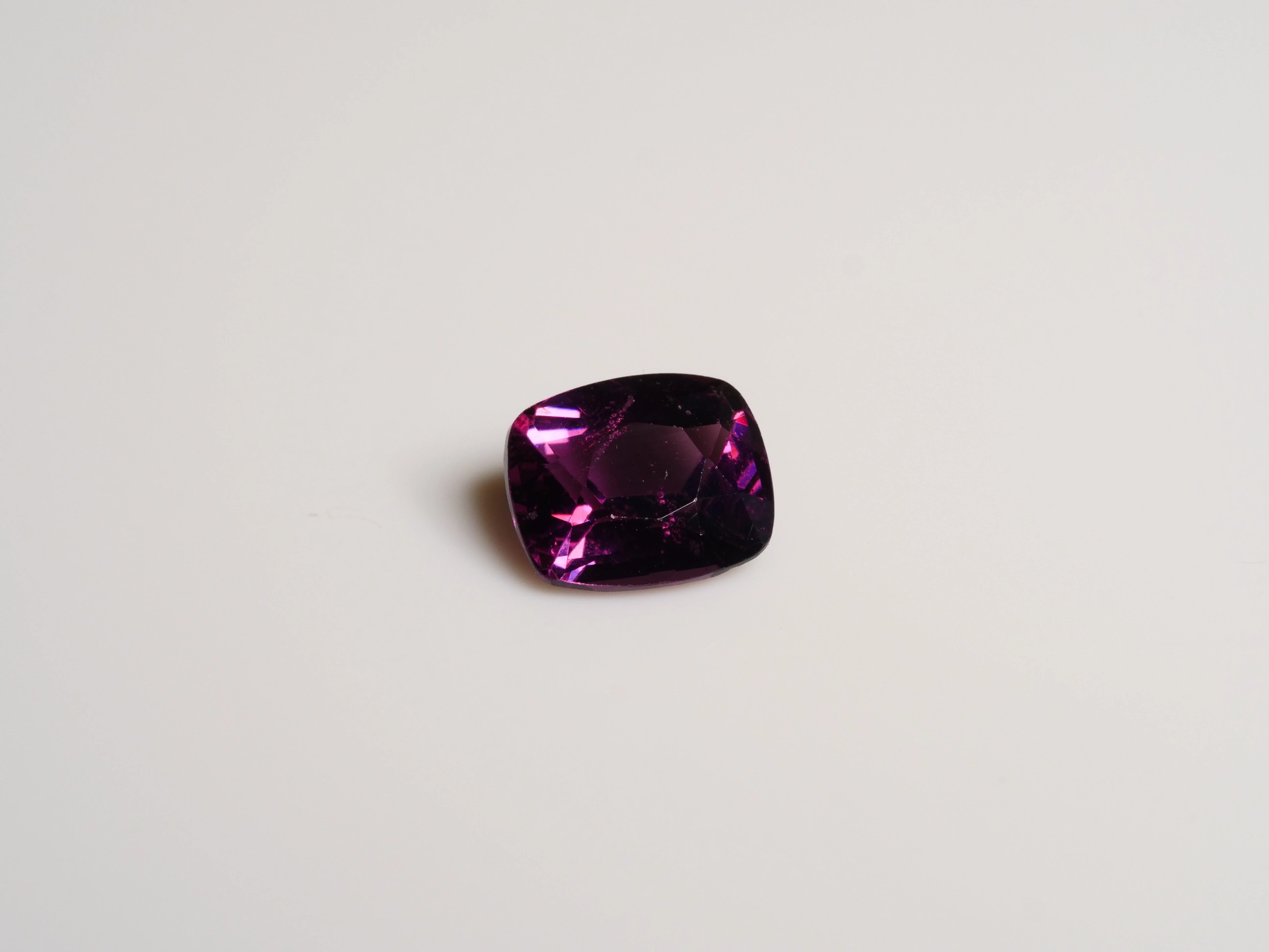 David Harry Jewels 1ct Kuh-I-Lal Purple Spinel