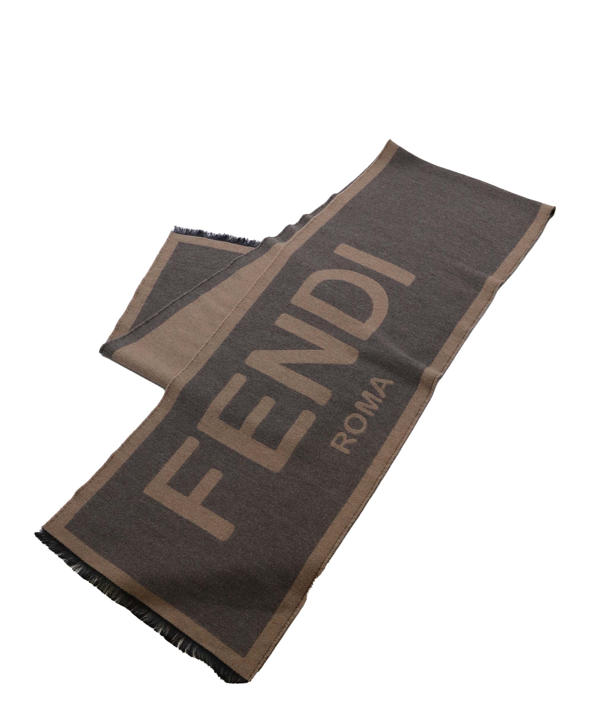 Fendi Fendi Brown and Grey logo reversible Scarf - DXBS1110