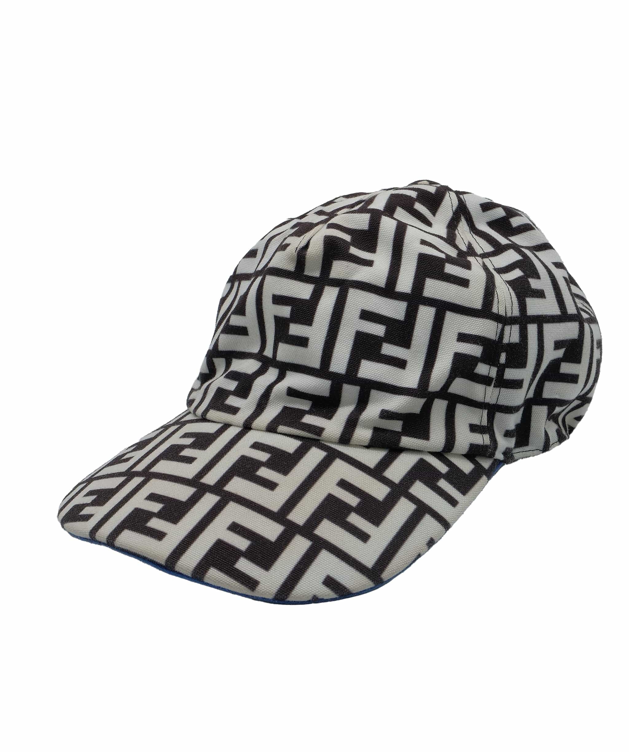 Fendi Fendi Cap plack and white RJC3174