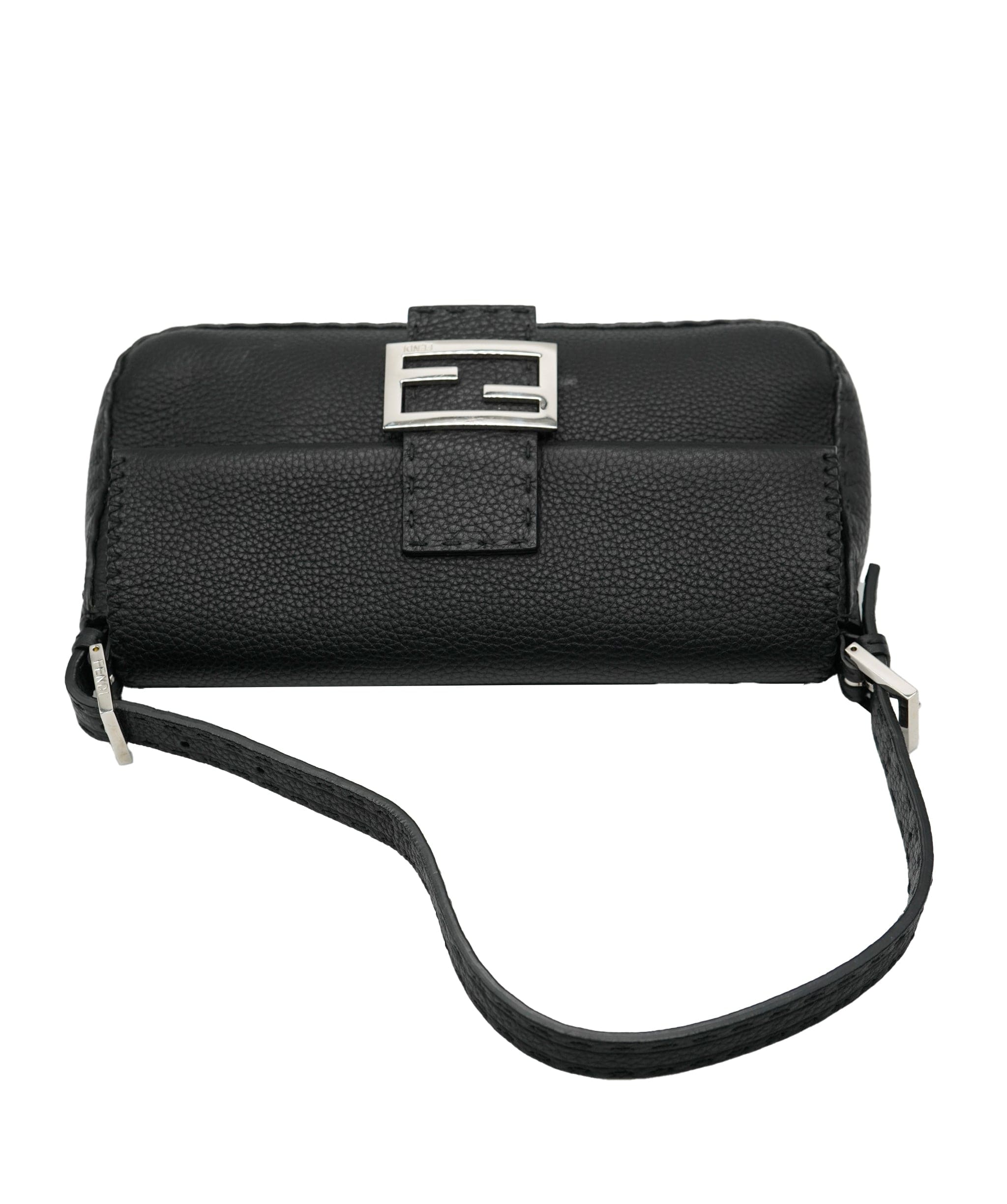 Fendi Fendi Black Calfskin Selleria Baguette ABC0833