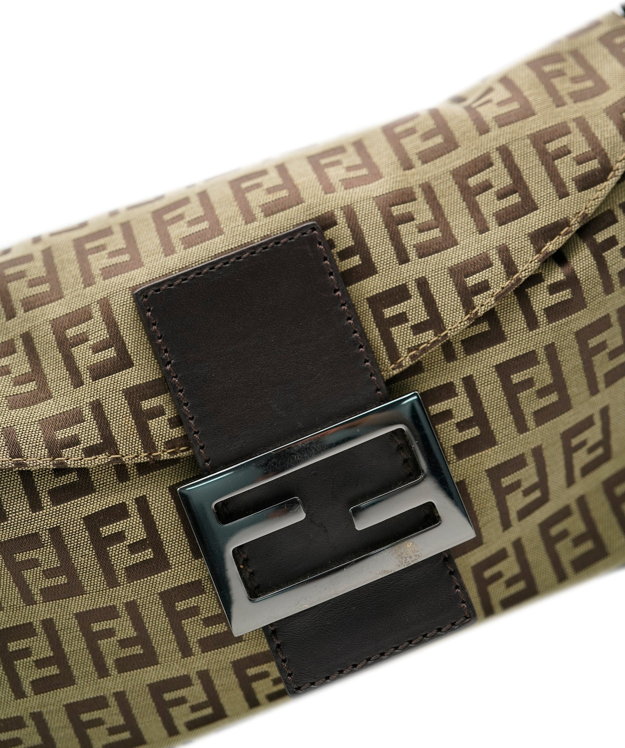 Fendi Fendi Small Fold Over Baguette - AJC0325