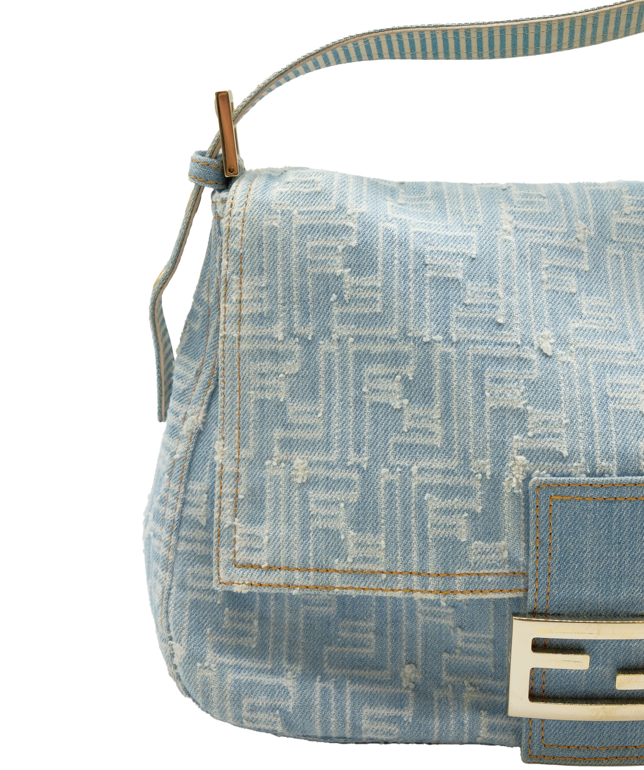 Fendi Fendi Zucca Baguette Denim Wash Blue DXBS0231