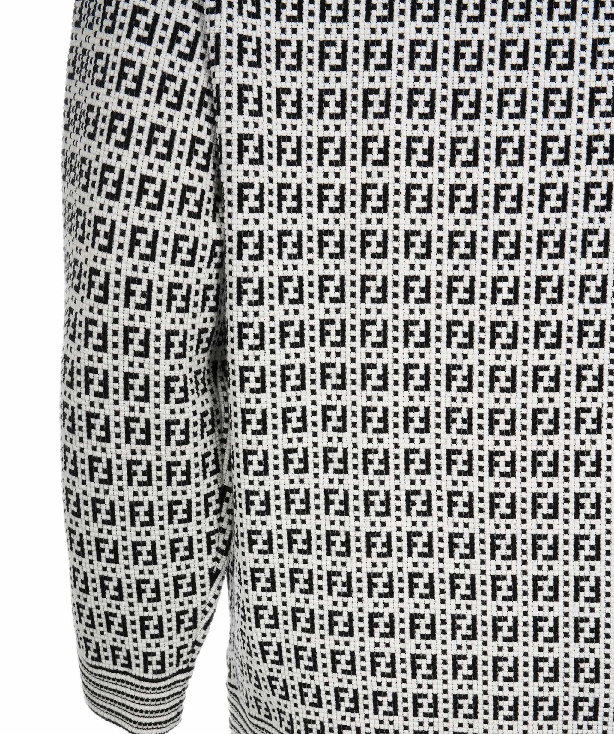 Fendi Fendi White and Black FF Cardigan M ALL0539