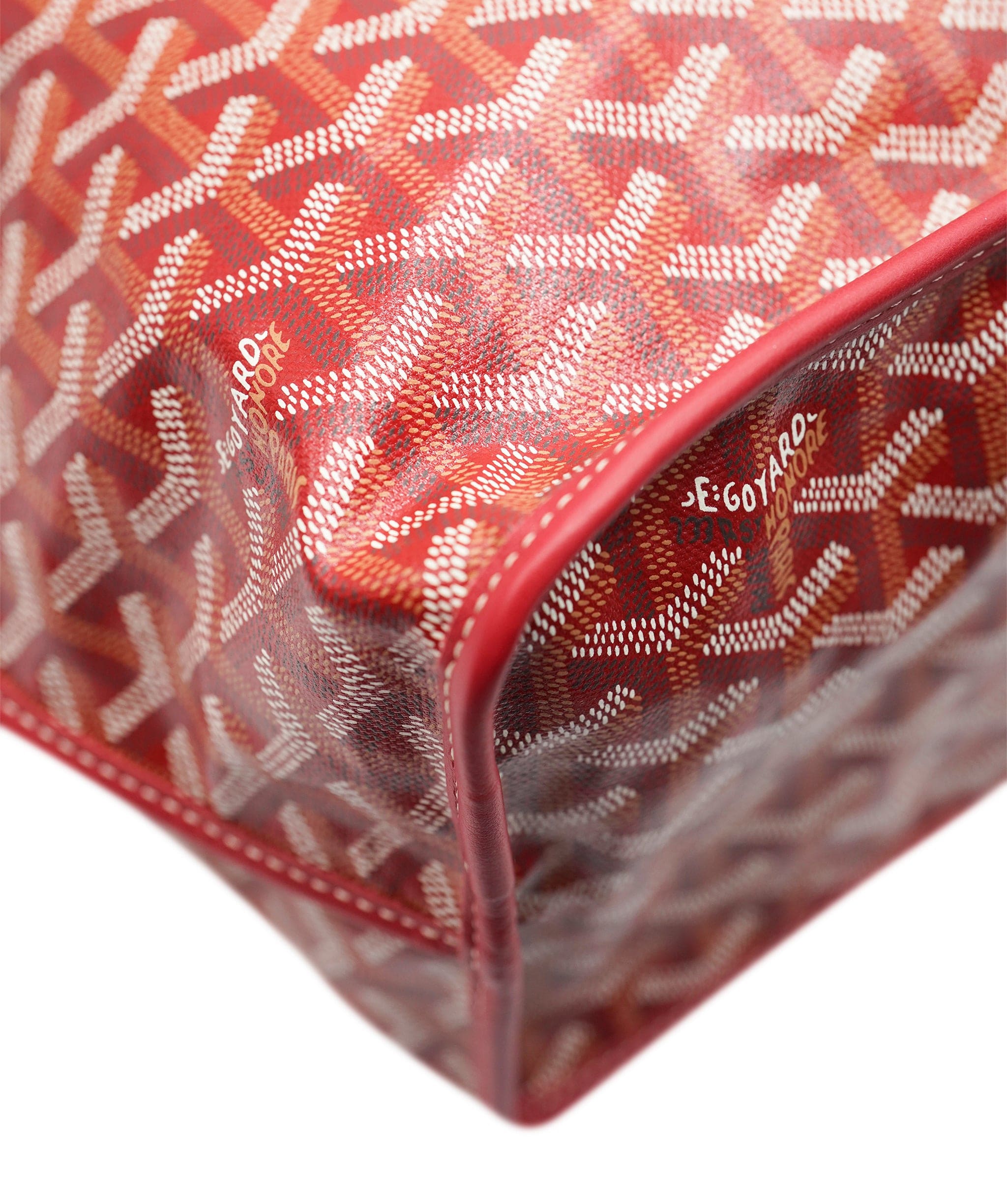 Goyard Goyard Red Goyardine Reversible Anjou PM
 ABC0805