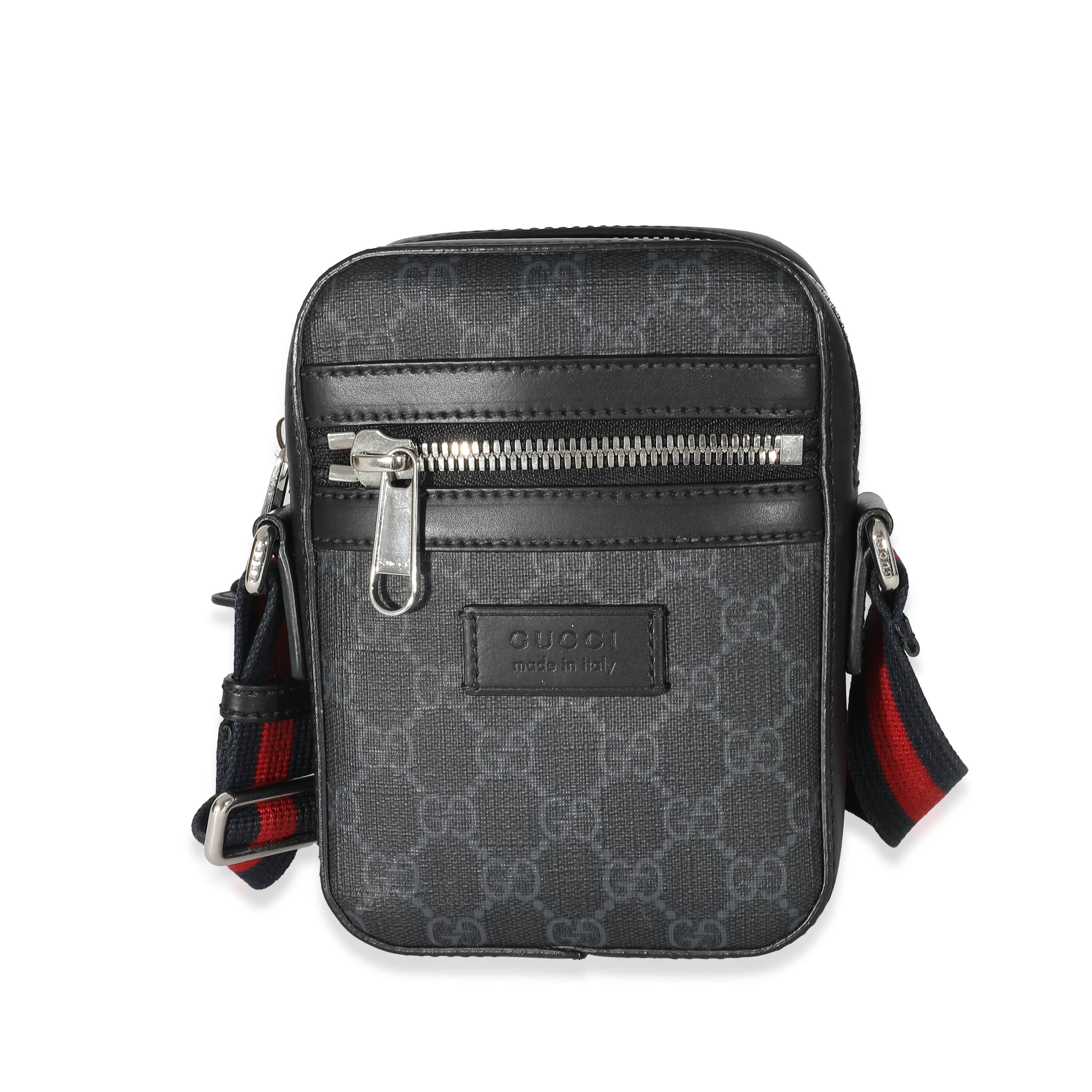 Gucci Gucci Black GG Supreme Canvas Messenger