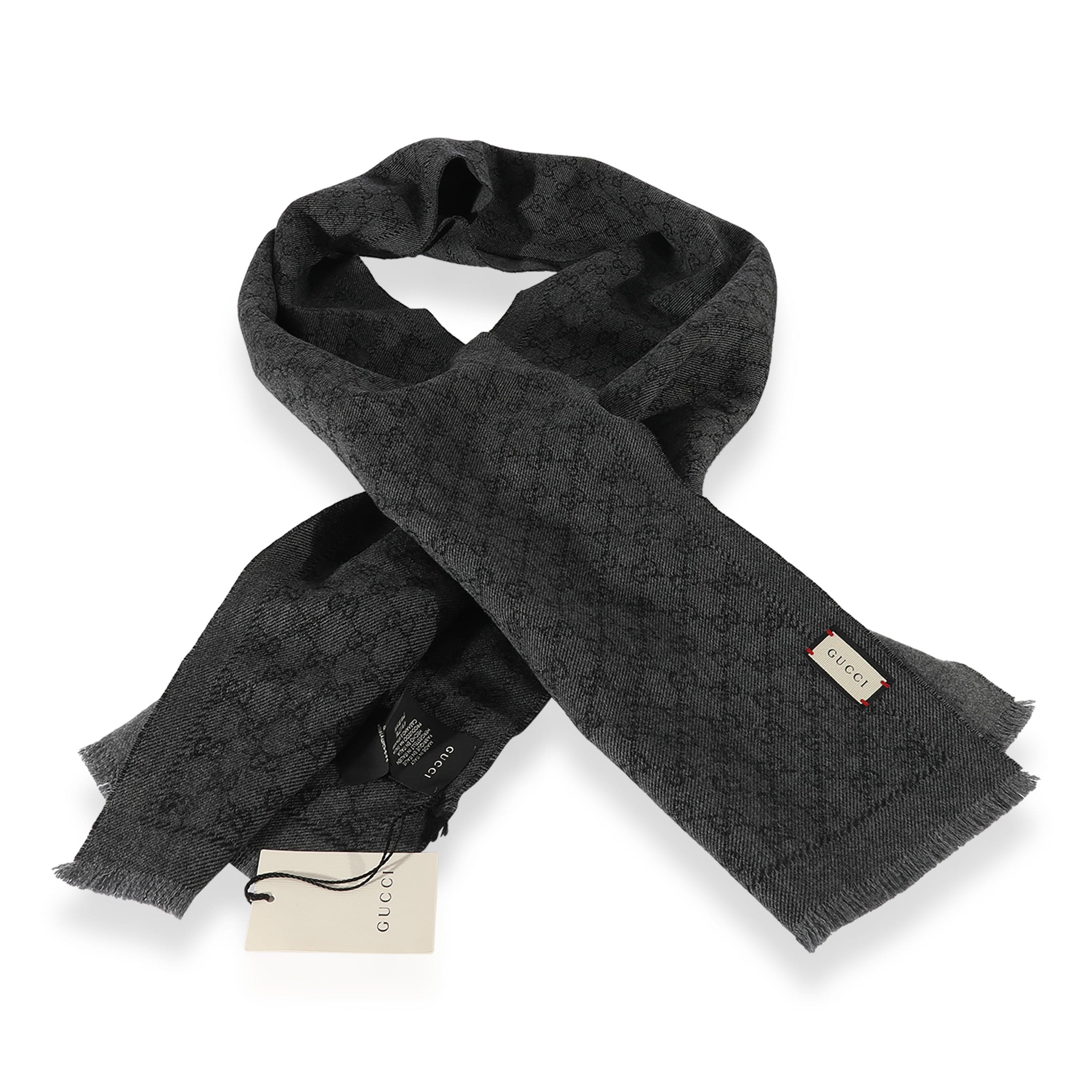 Gucci Gucci Grey Wool GG Scarf