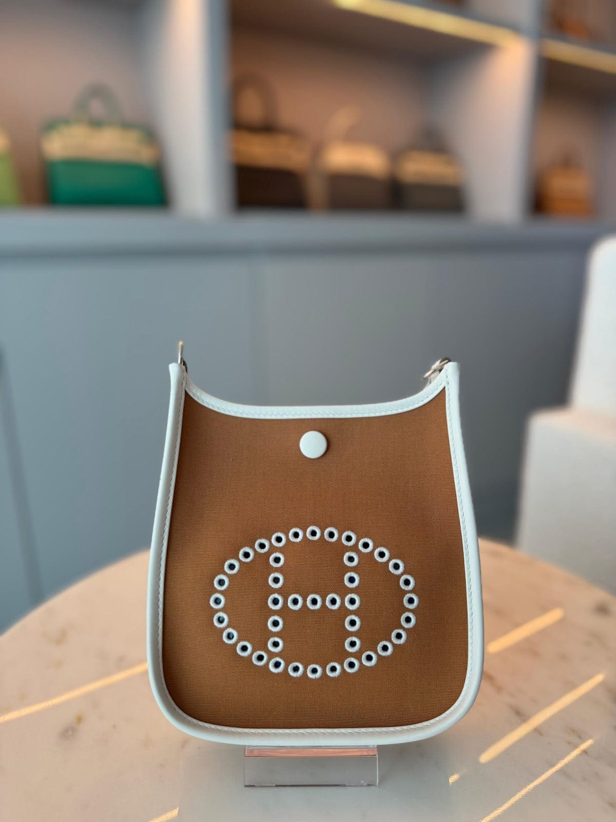 Hermès Evelyn 19 Gold and Craie Toile Canvas with Swift with Palladium Hardware AGC3232