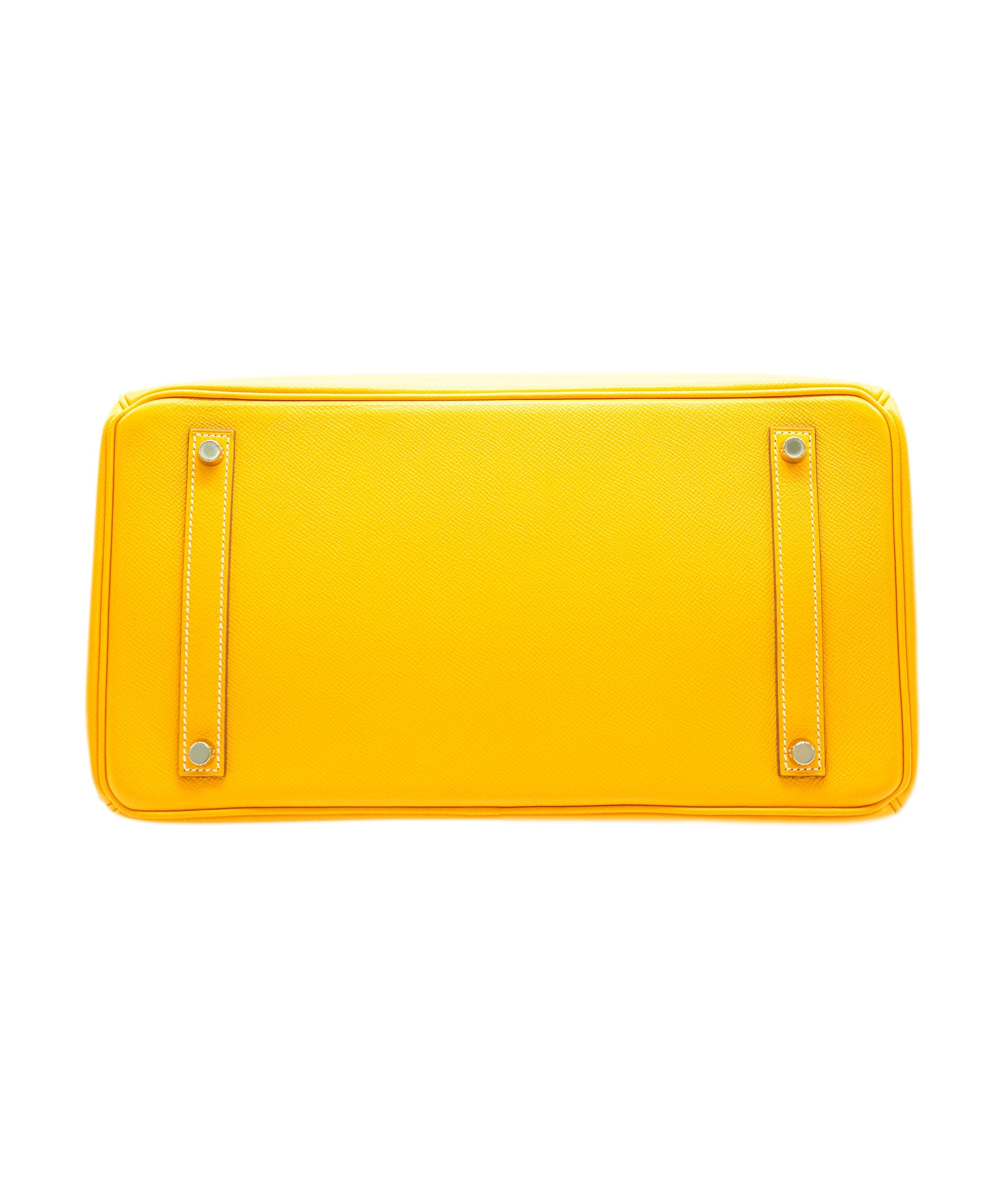 Hermès Hermes B35 Jaune D'or Candy Collection With Potiron Interior Epsom Permabrass hardware ASC4996