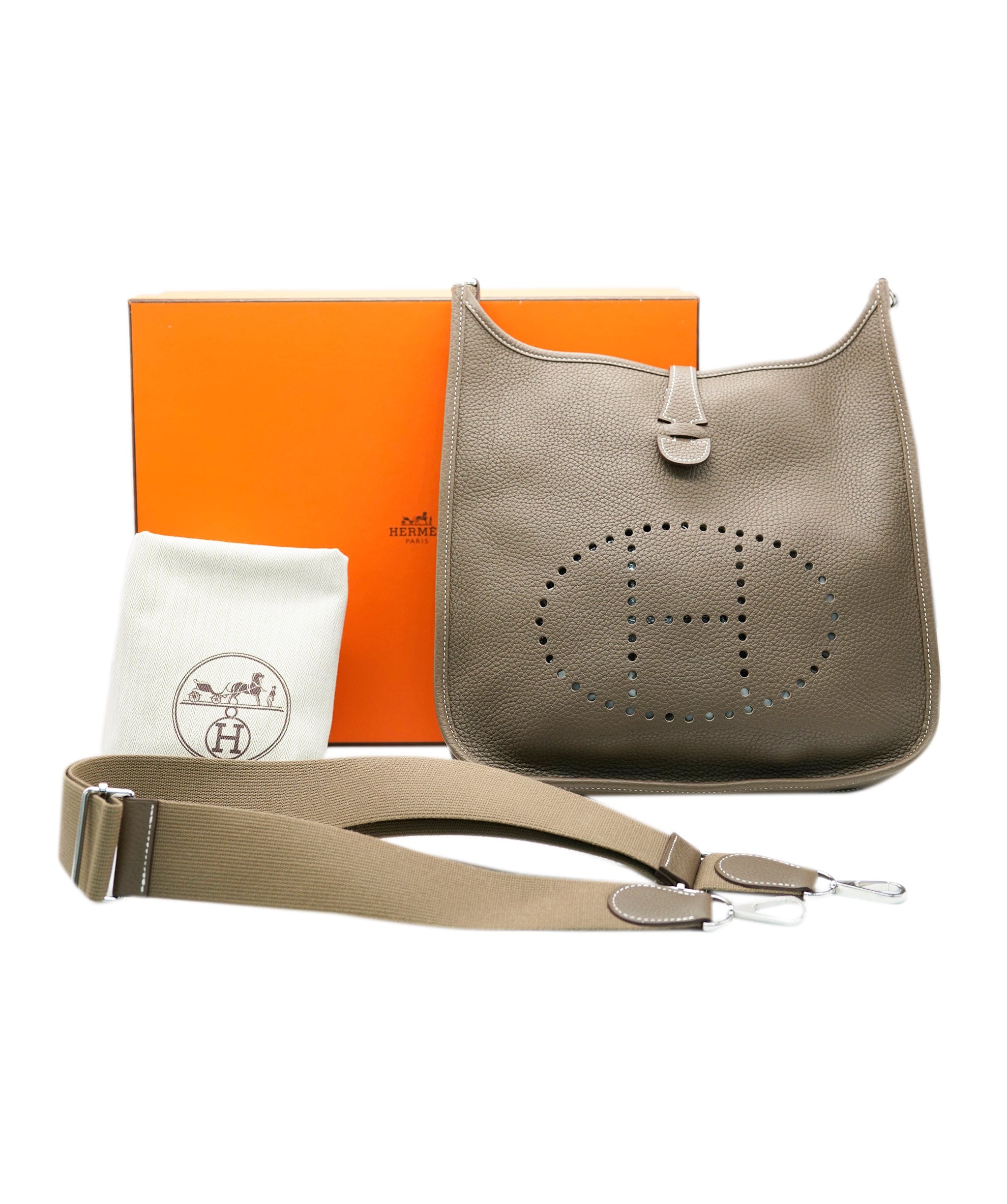 Hermès Hermès Etoupe Clemence Evelyne III PM ABC0654