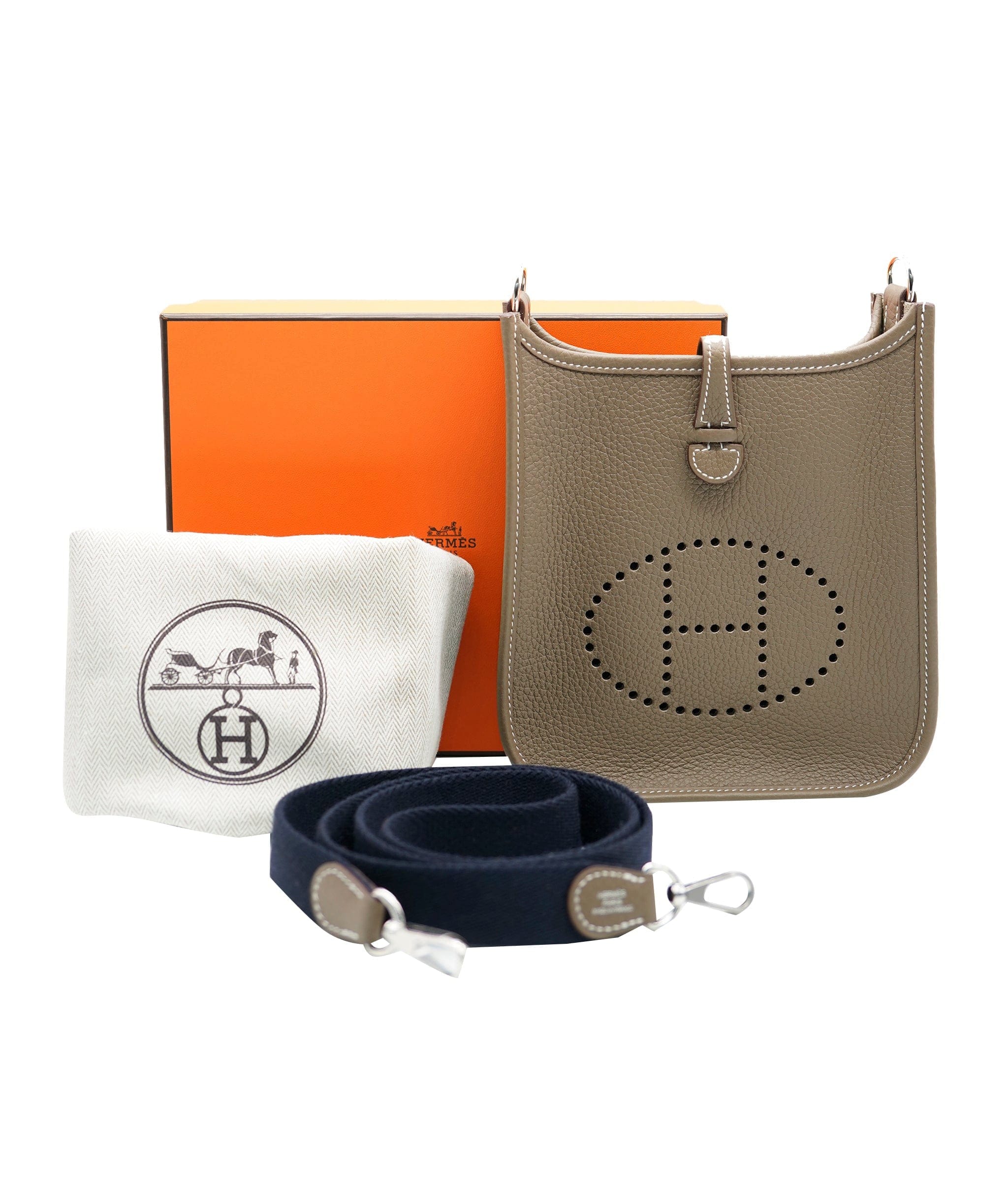 Hermès Hermes Evelyn TPM Etoupe Clemence Navy Strap PHW SKC1517