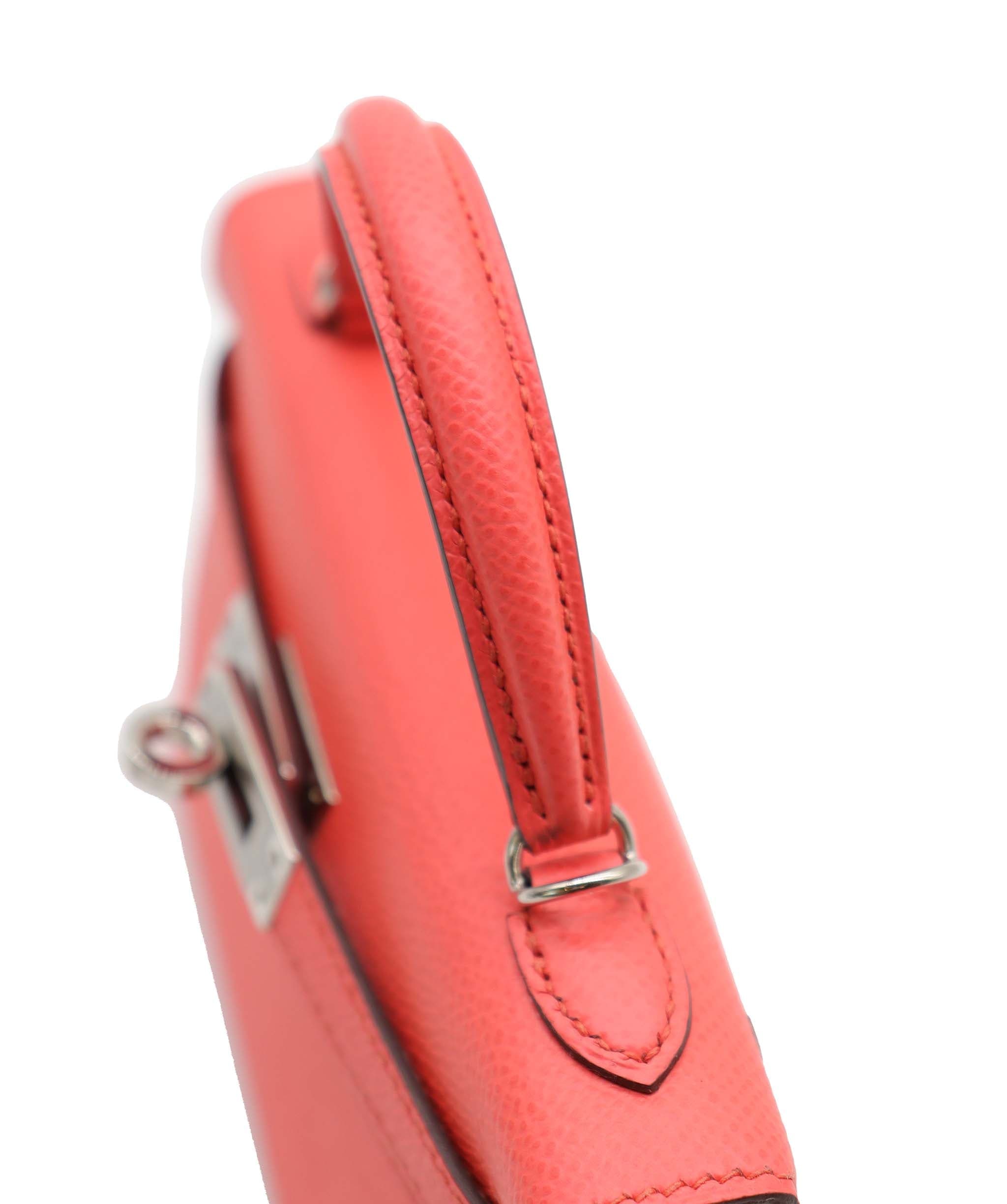 Hermès Hermes Kelly 20 Rose Texas Epsom PHW #Z DXBS3787 YEAR 2021