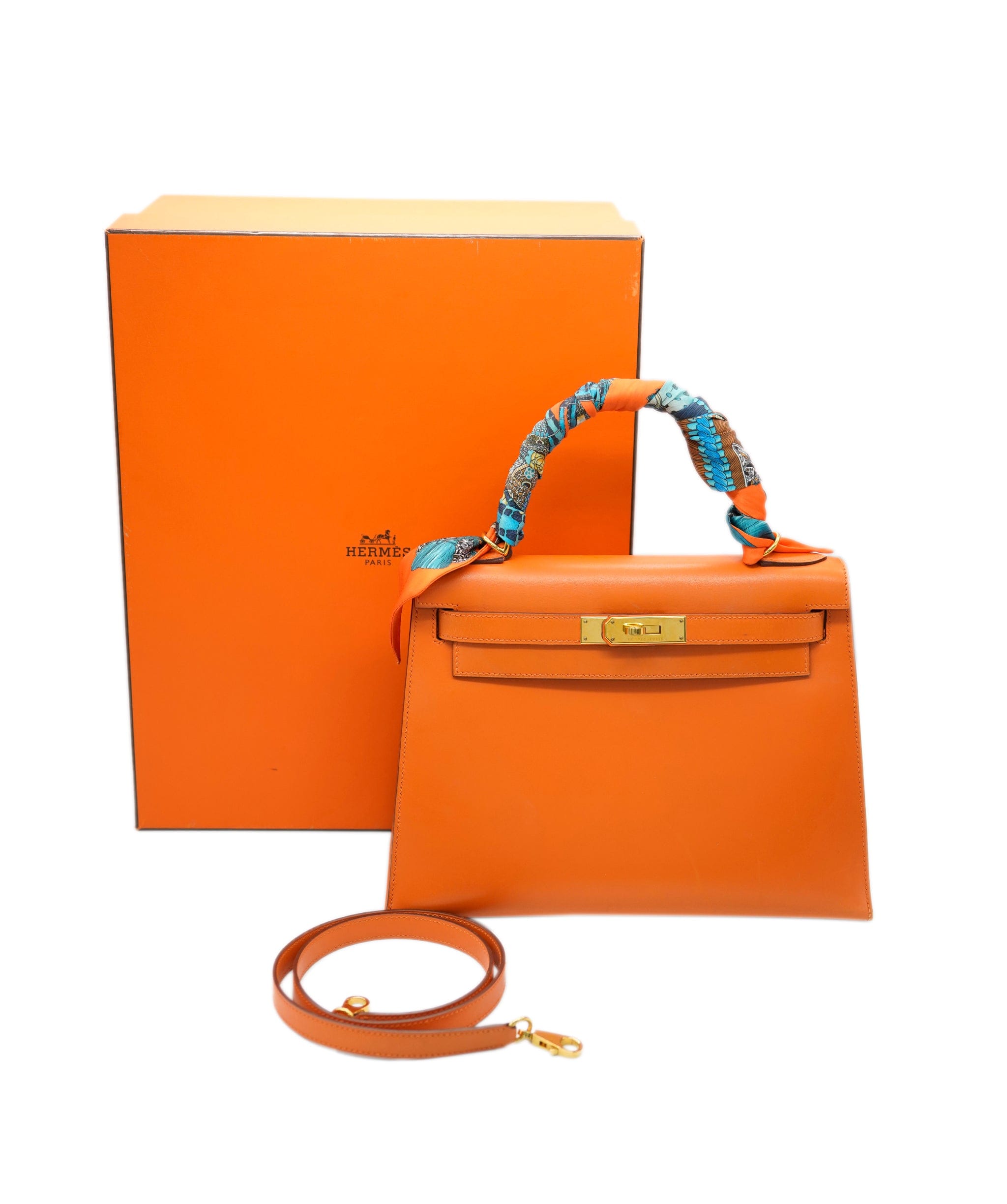 Hermès Hermes Kelly 28 Orange Box Leather With GHW *From Samia's Closet* ALC1741