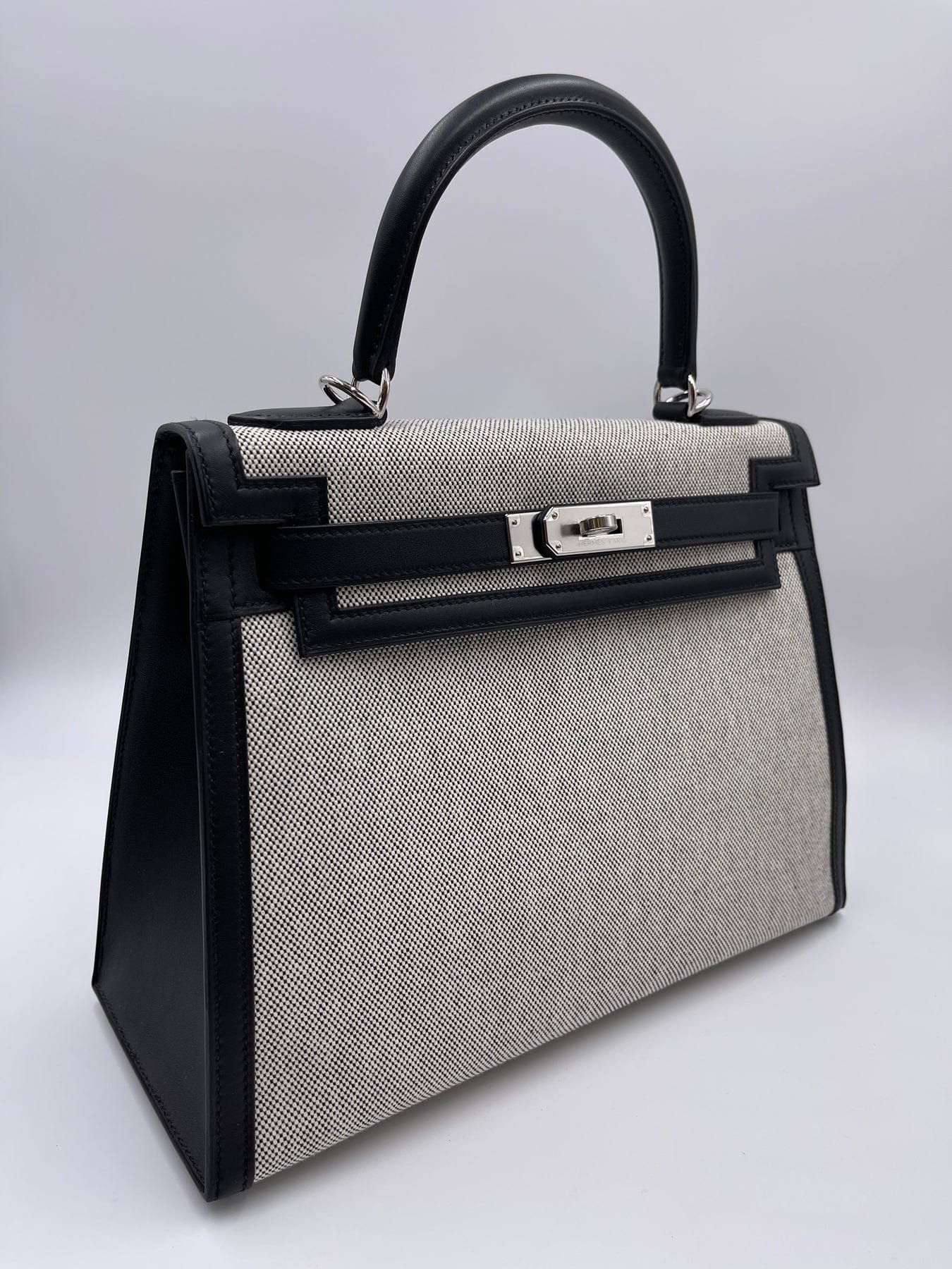 Hermès HERMÈS KELLY 28CM BLACK & ECRU Toile H and Swift Leather with Palladium Hardware