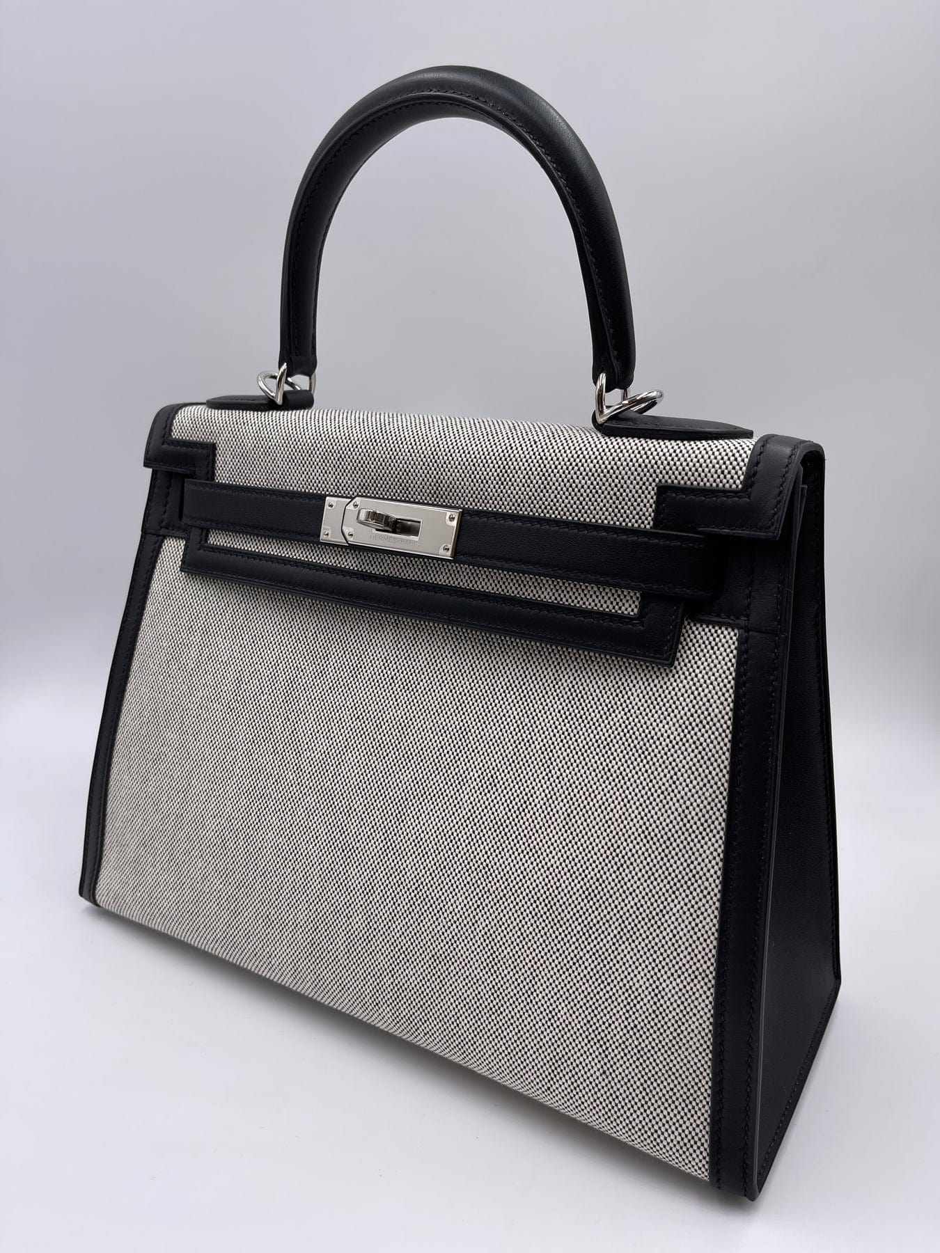 Hermès HERMÈS KELLY 28CM BLACK & ECRU Toile H and Swift Leather with Palladium Hardware