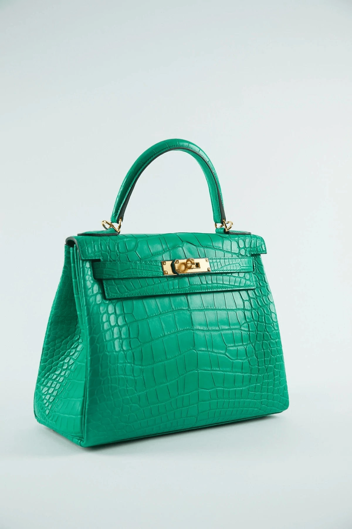 Hermès HERMÈS KELLY 28CM VERT JADE Matte Alligator Leather with Gold Hardware Regular price£58,950.00