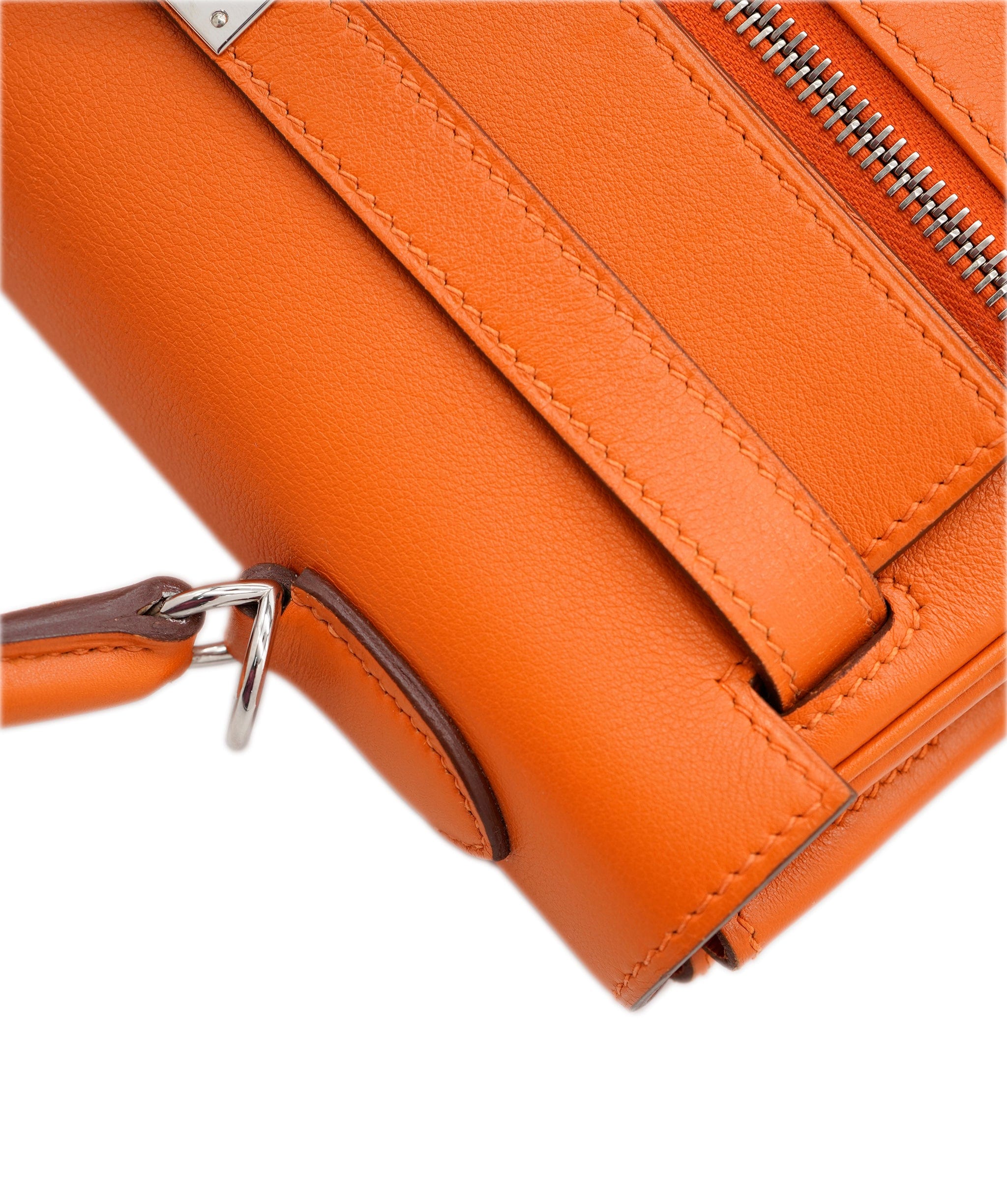 Hermès Hermès Kelly 32 Lakis Swift Orange PHW ASL2862