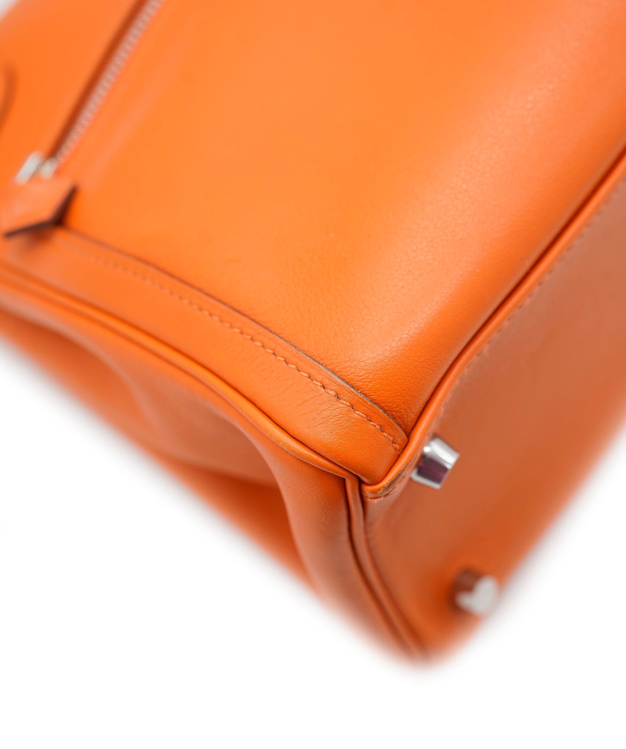 Hermès Hermès Kelly 32 Lakis Swift Orange PHW ASL2862