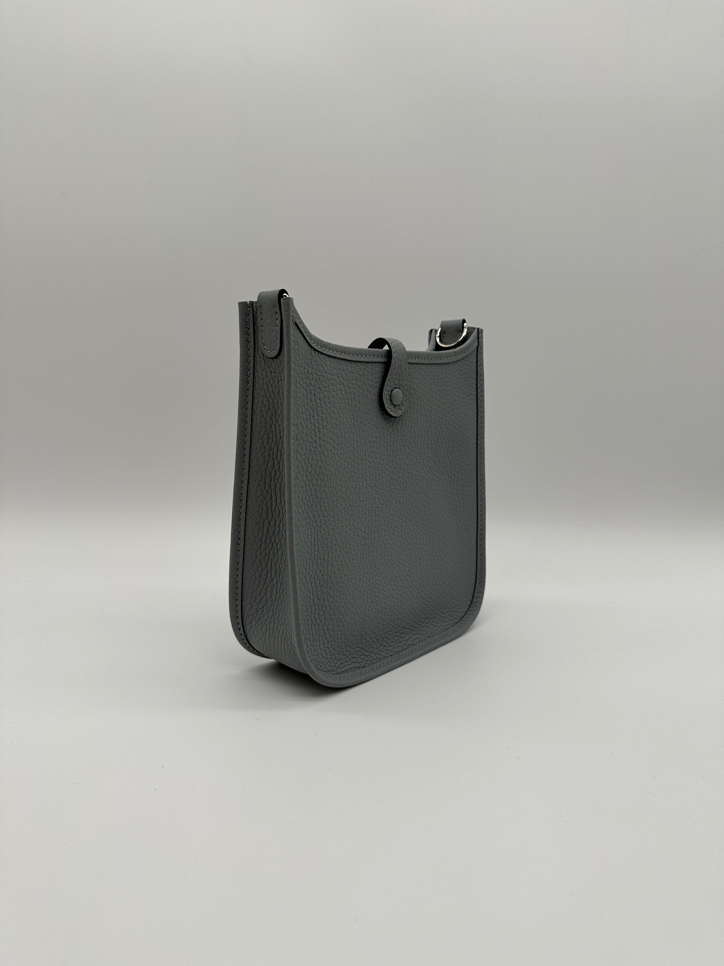 Hermès Hermès Mini Evelyne Gris Pantin Taurillon Clemence Palladium Hardware