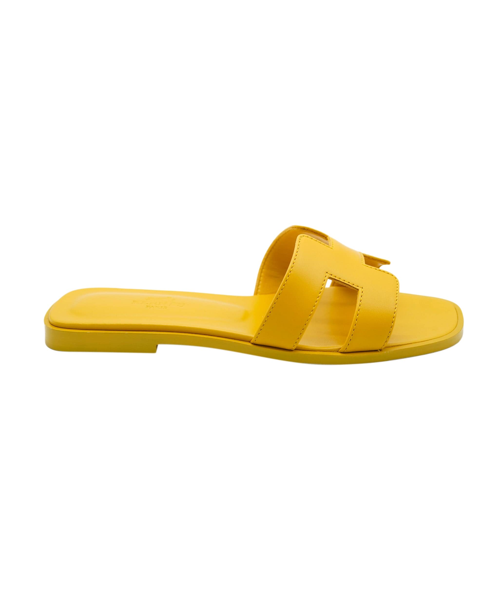 Hermès Oran Sandals, Jaune Topaze, Size 36