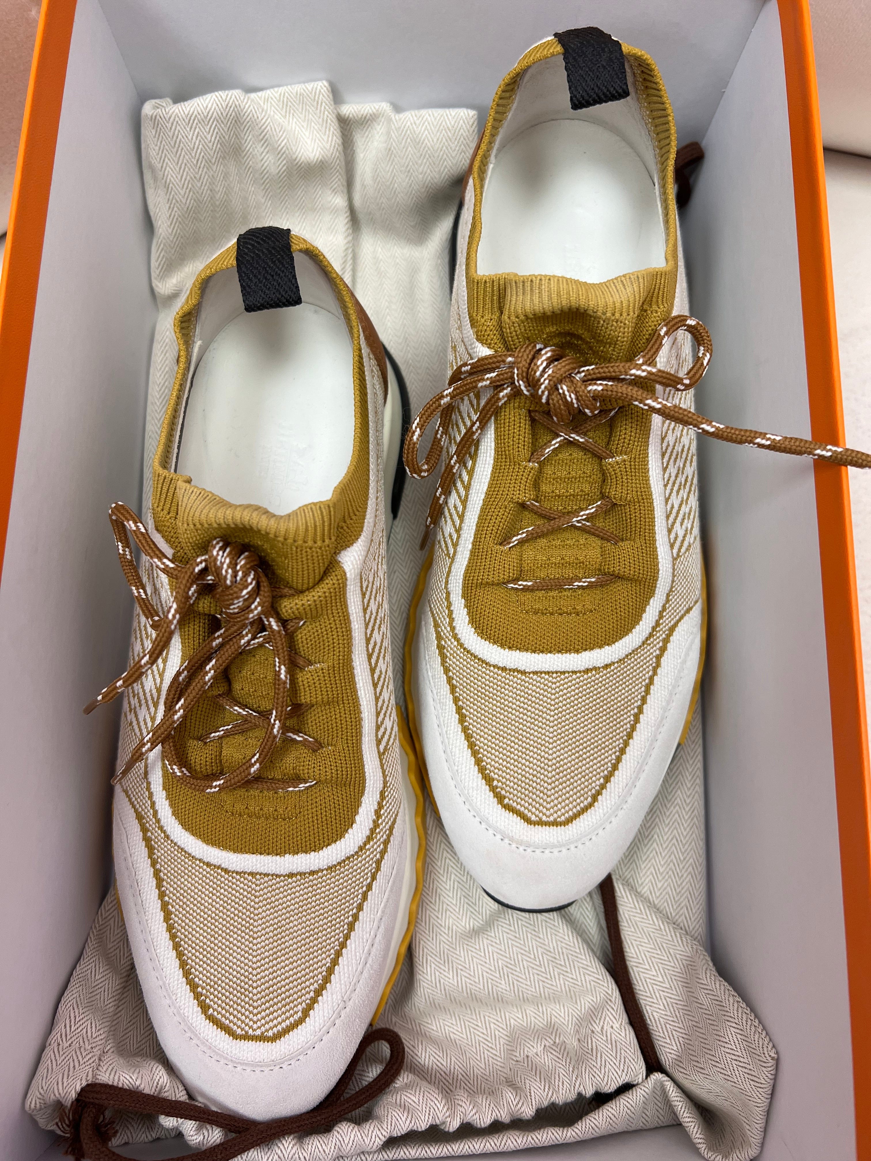 Hermès Hermes Addict Sneakers Sesame Sz38.5 Preloved SKTR1015