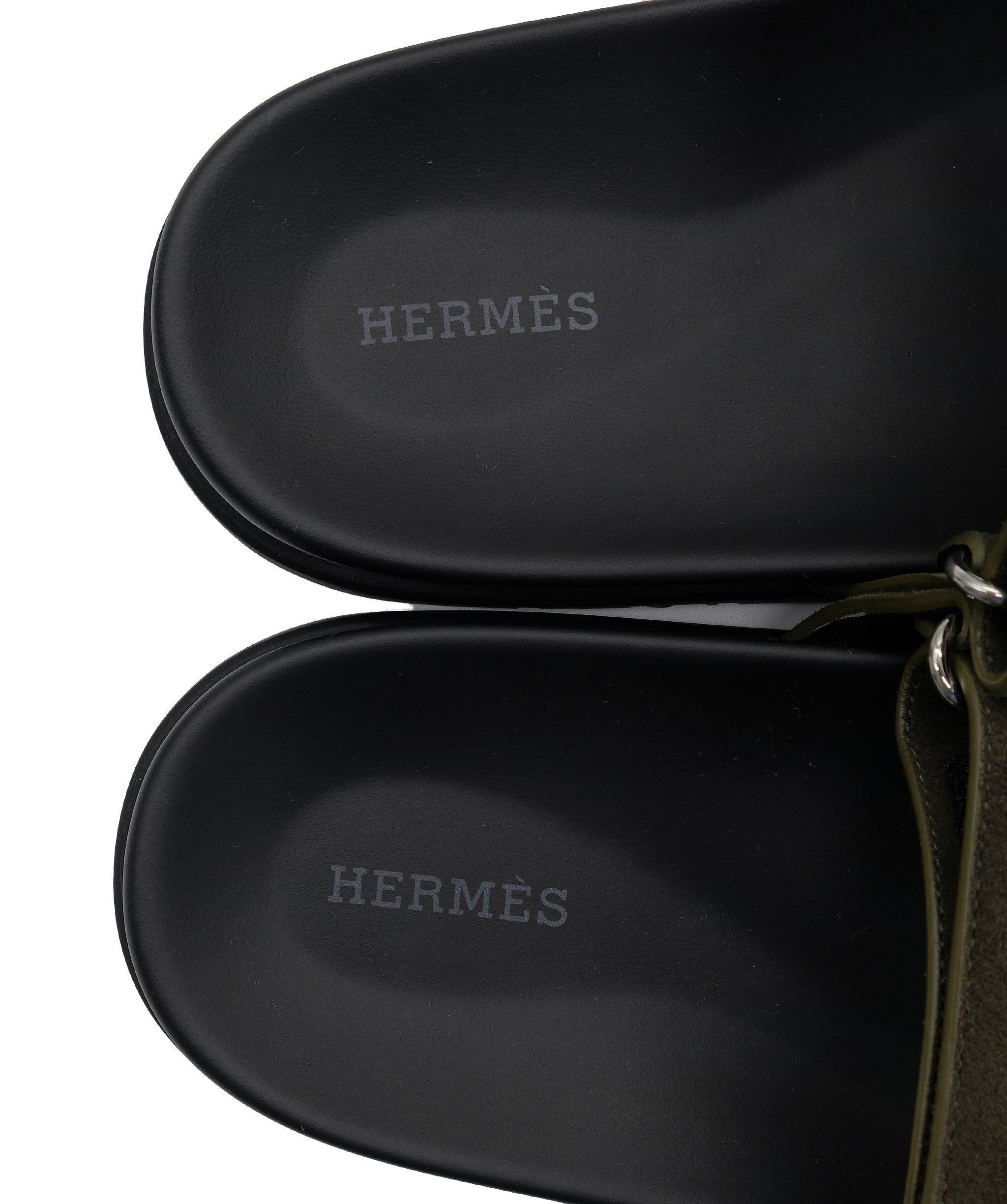 Hermès Hermes Chypre Green suede size 43