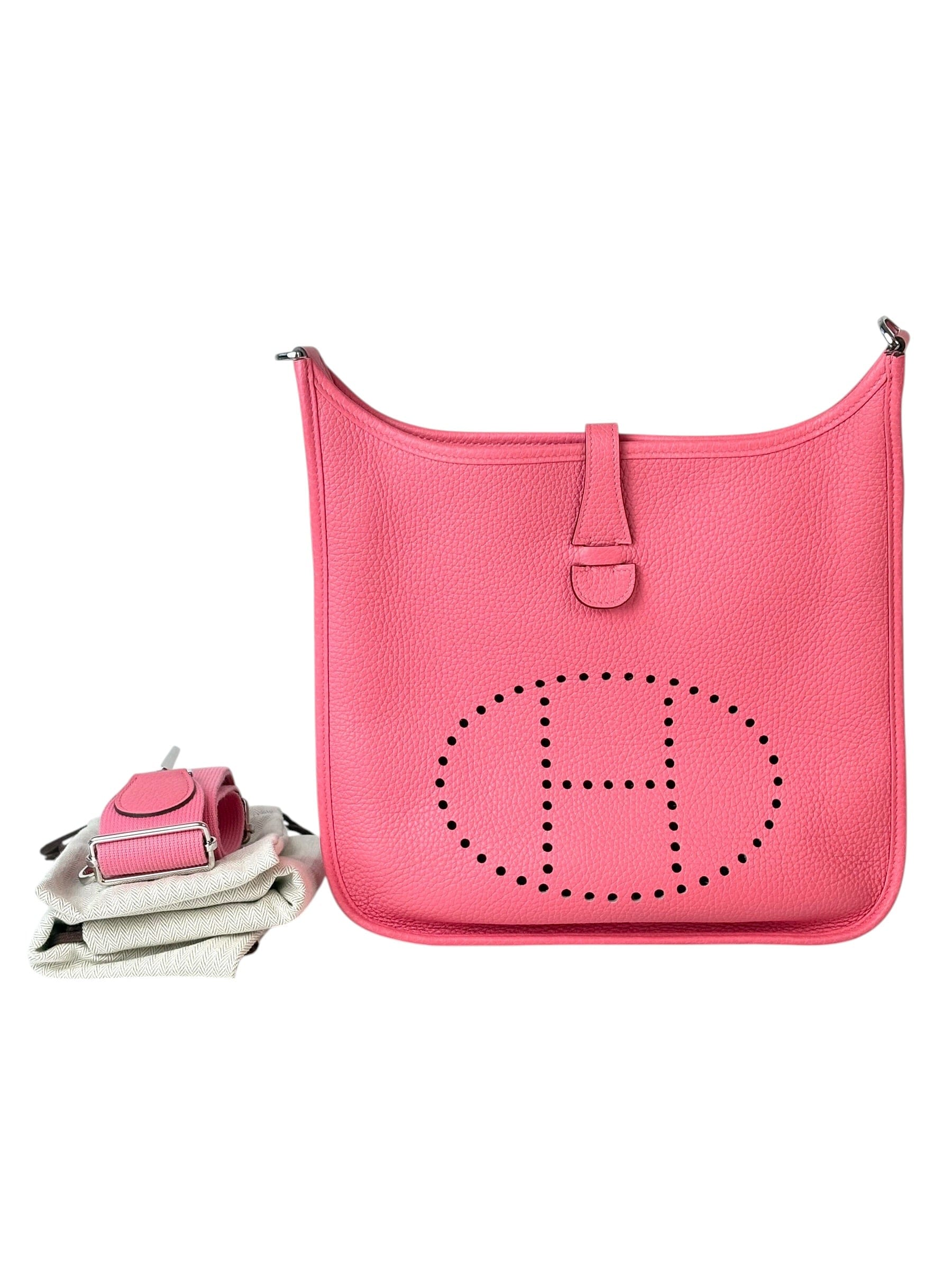 Hermes Hermes Evelyne 29cm in Pink Clemence