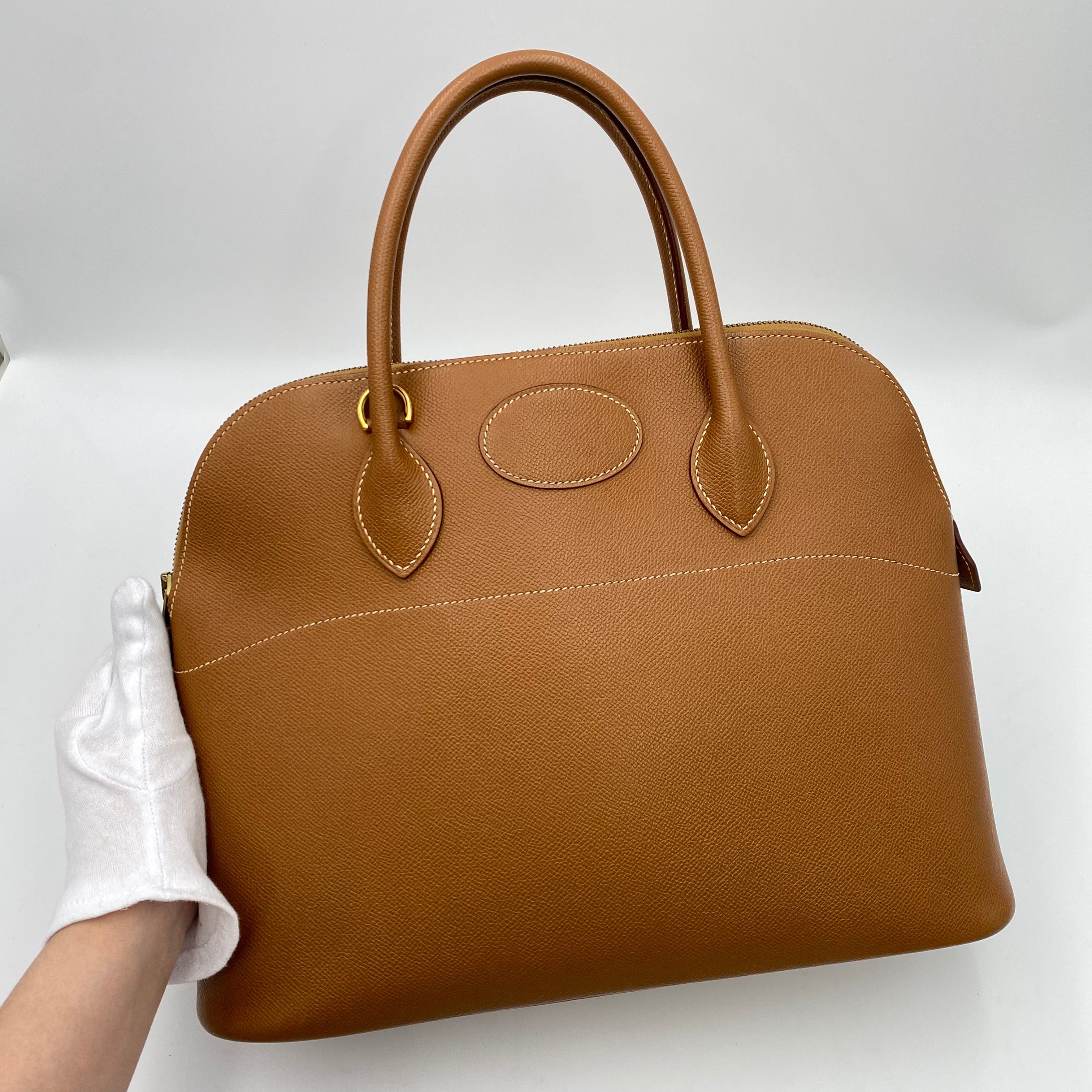 Hermès HERMES BOLIDE 35 GOLD COUCHEVEL HAND BAG □E 90222776