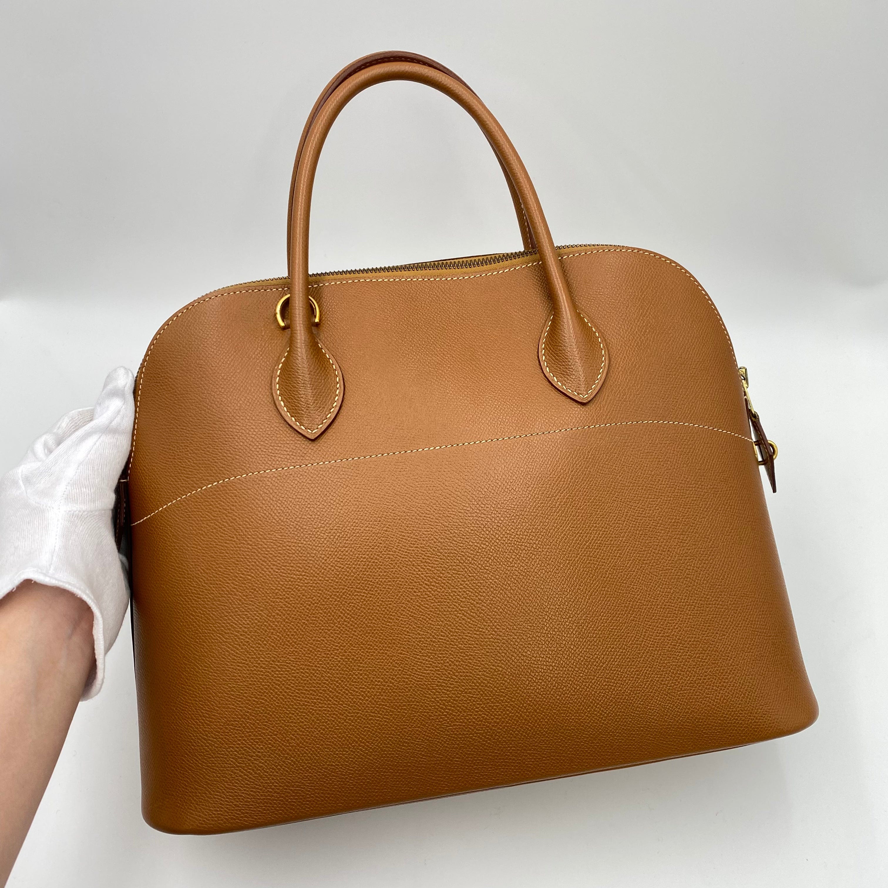 Hermès HERMES BOLIDE 35 GOLD COUCHEVEL HAND BAG □E 90222776