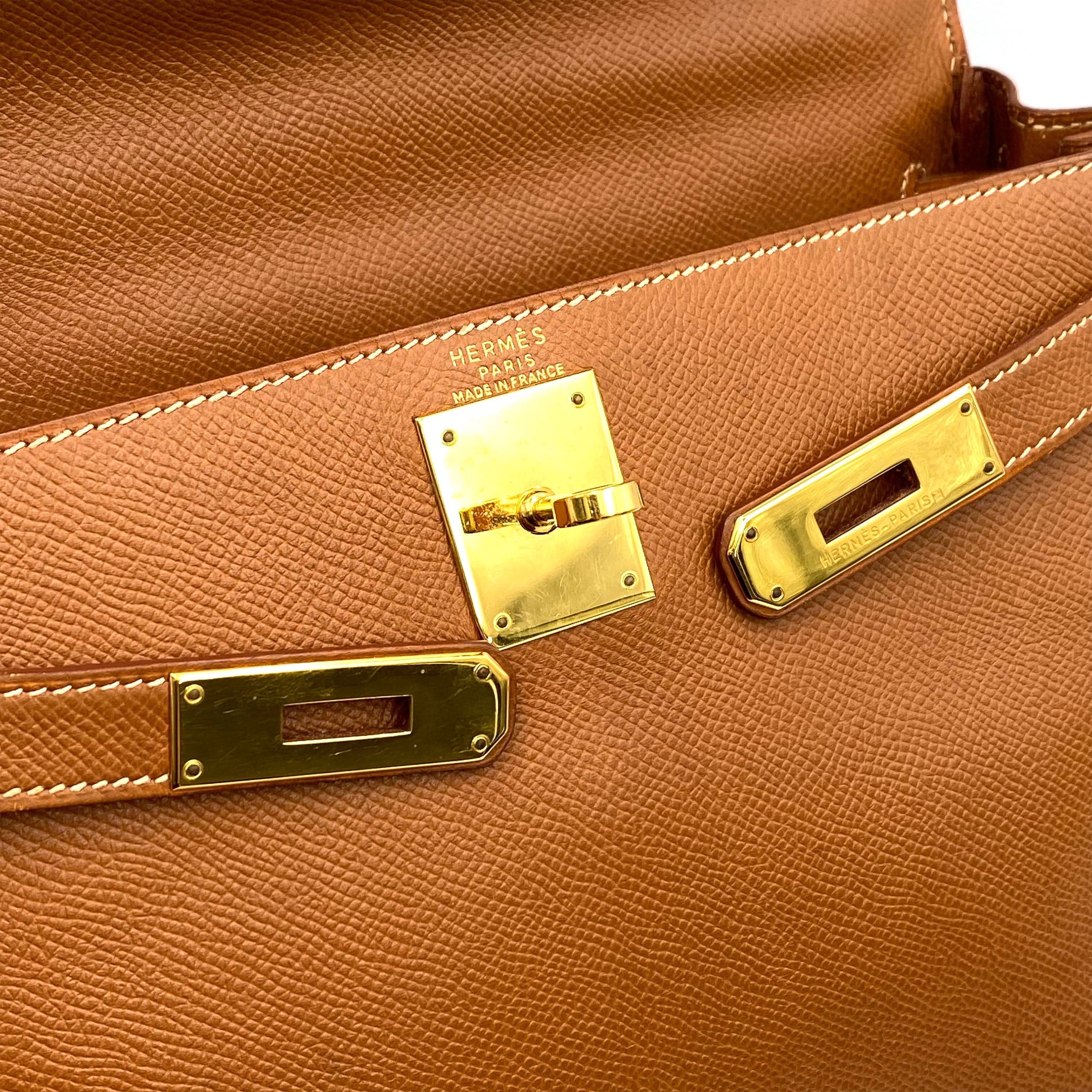 Hermès HERMES KELLY 28 RETOURNE GOLD COUCHVEL HAND SHOULDER BAG 〇Z 90236891