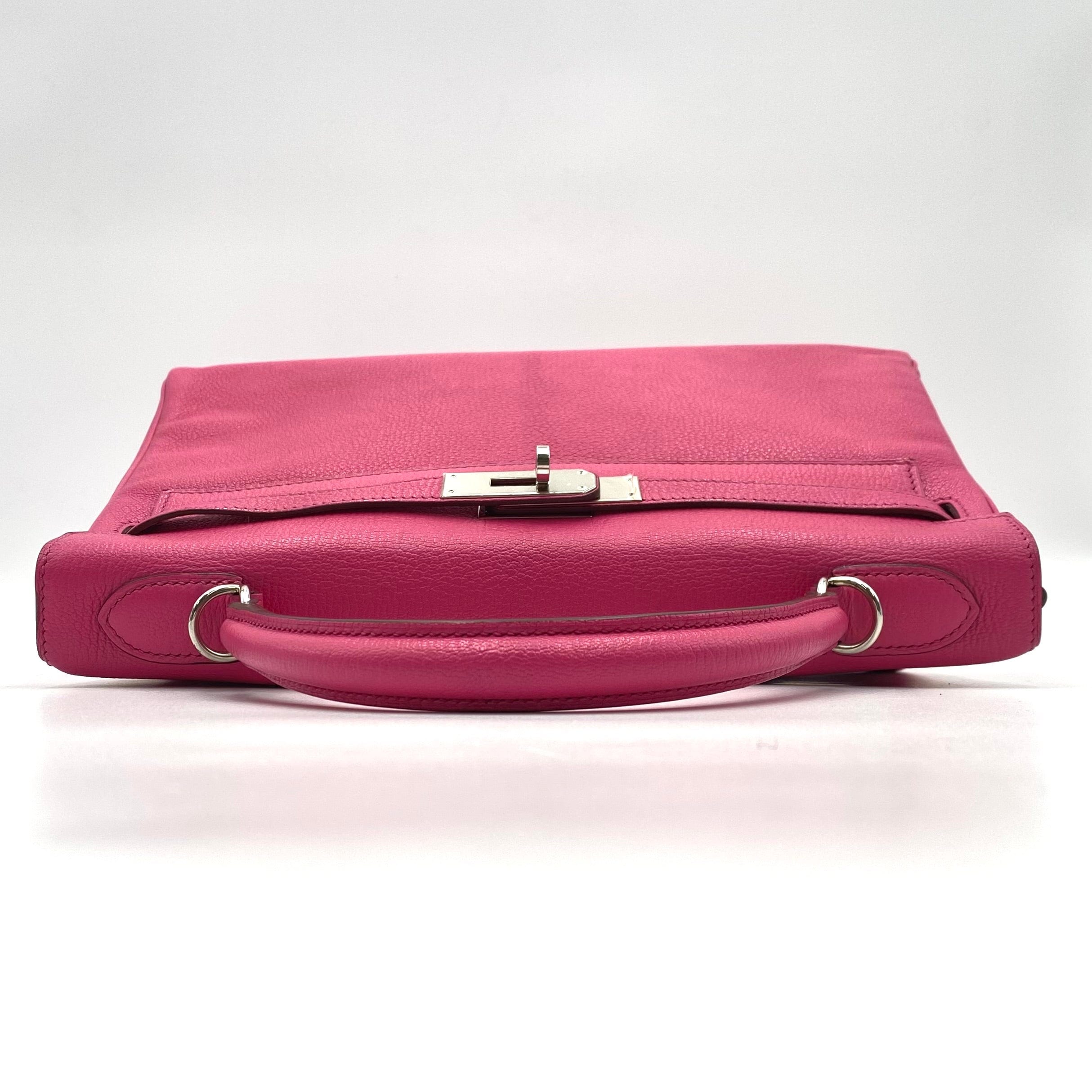 Hermès HERMES KELLY 32 RETOURNE ROSE SHOCKING CHEVRE HAND SHOULDER BAG □R SHW 90225633