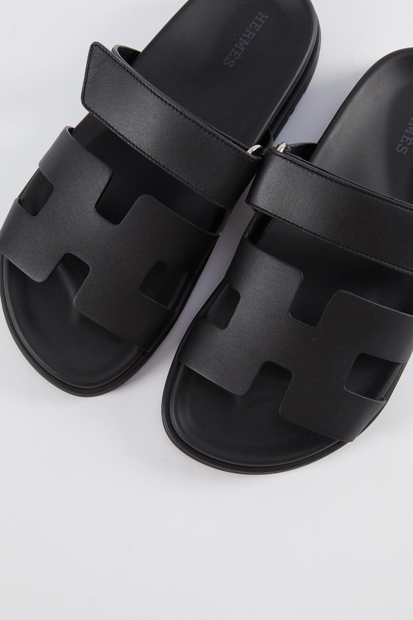 Hermès HERMÈS CHYPRE SANDAL Black - Size 35