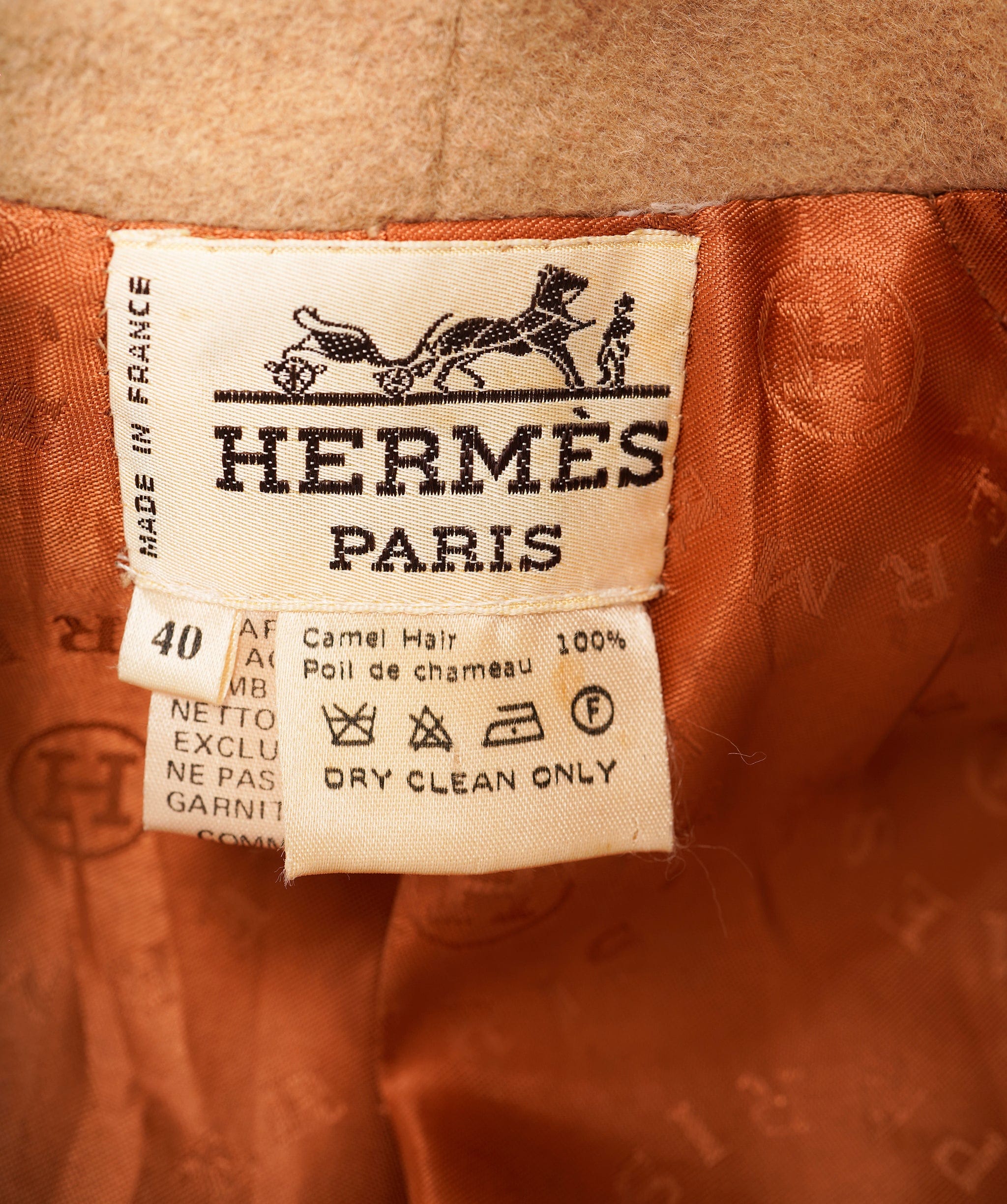 Hermès Hermès Vintage Tan camel hair coat FR40 ASL10239