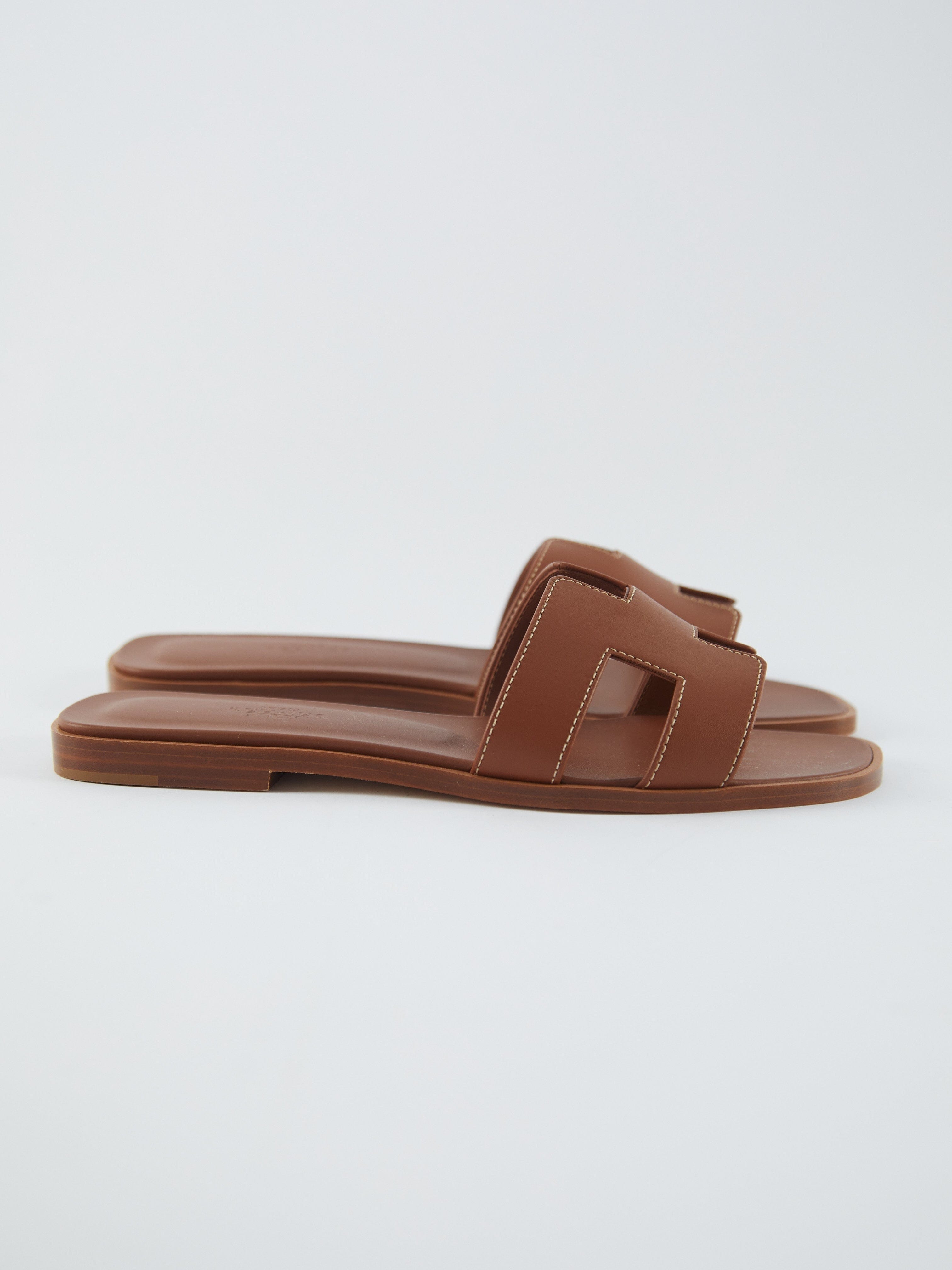 Hermès HERMÈS ORAN SANDAL Gold - Size 38