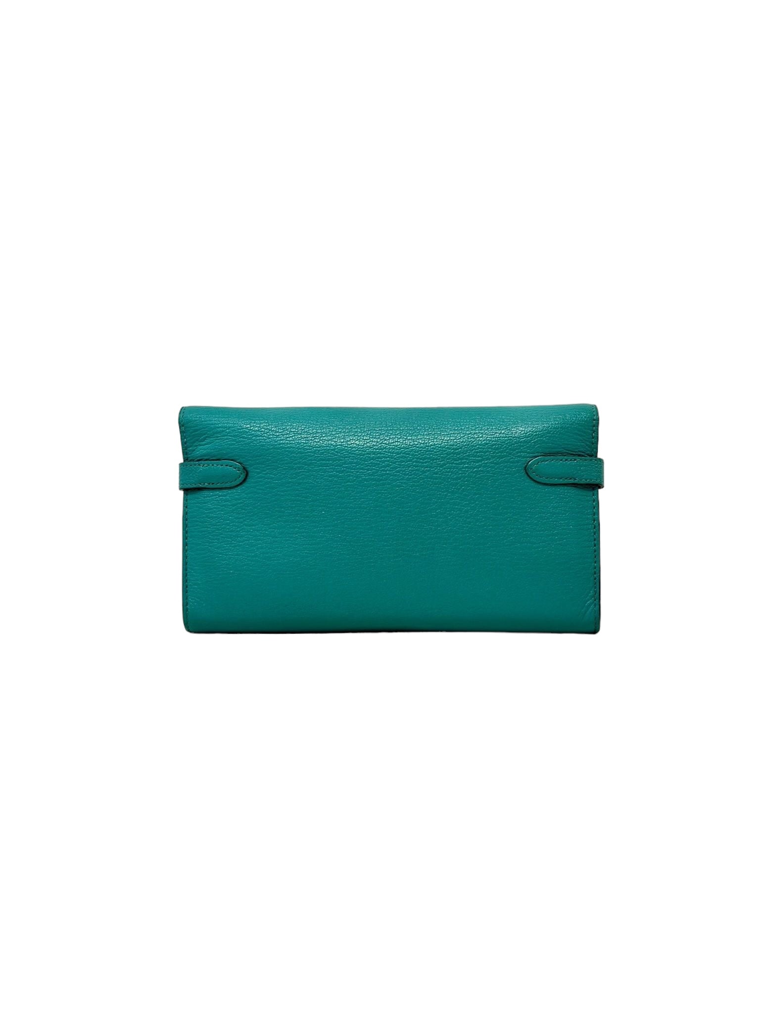 Hermes Hermes Long Kelly Wallet in Green with PHW