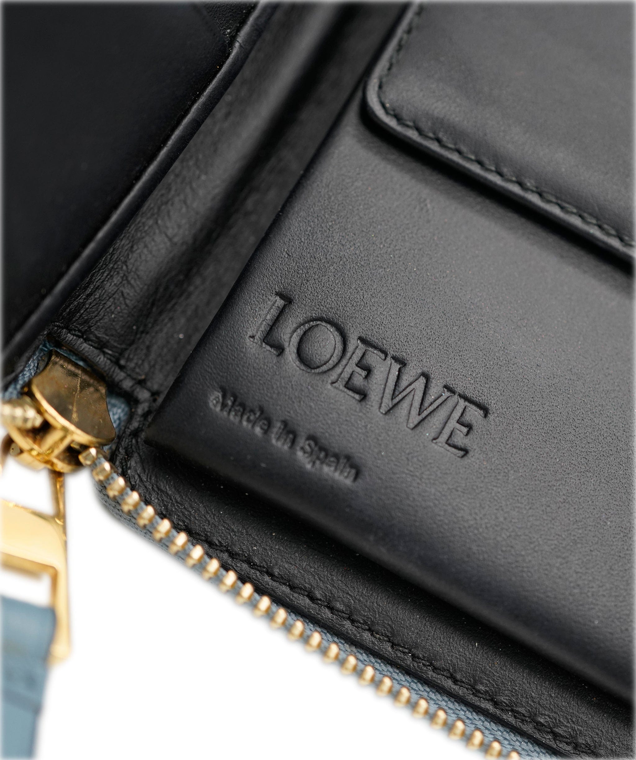 Loewe Loewe Blue Zip Wallet  ASC5144