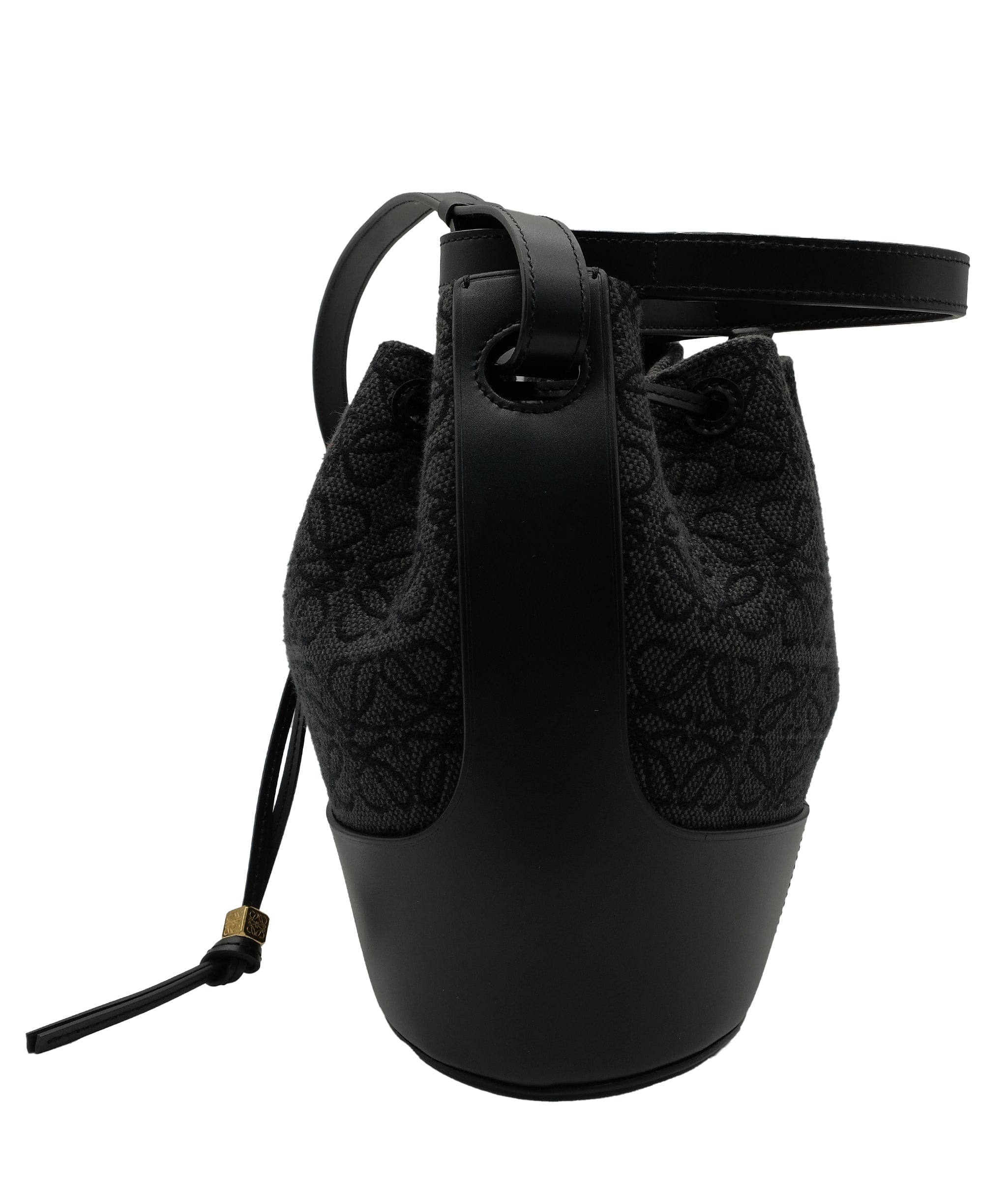 Loewe Loewe Bucket Bag RJC2710