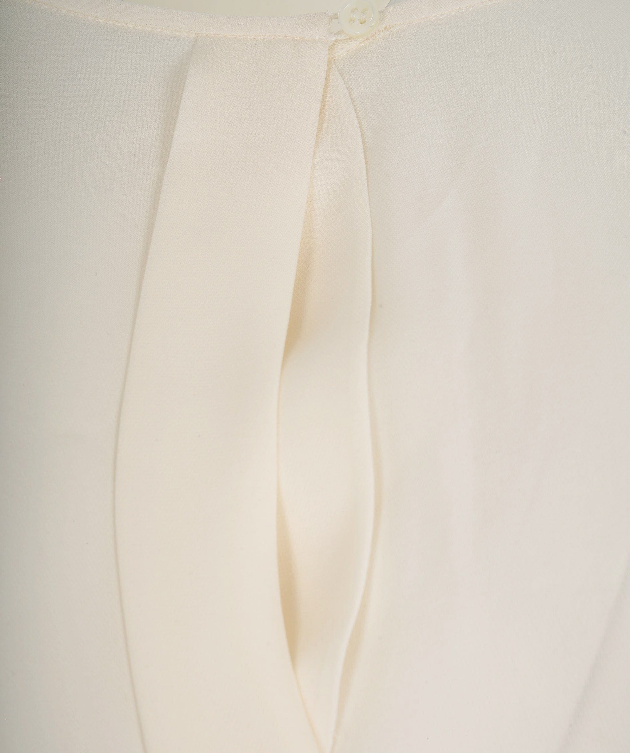 Loro Piana loro piana cream sleeveless silk shirt  ASL8489