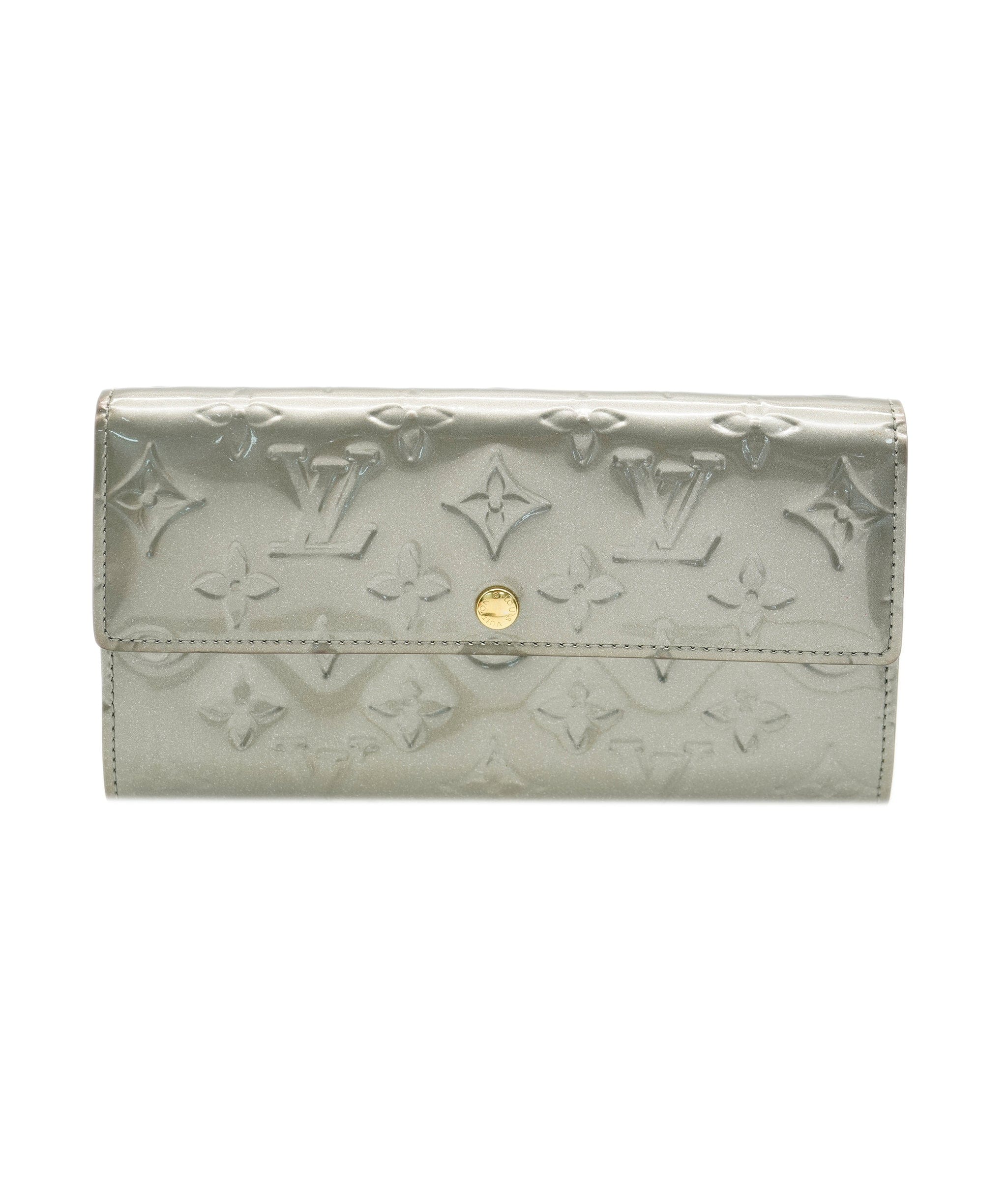 Louis Vuitton Louis Vuitton Silver wallet monogram AVL1184