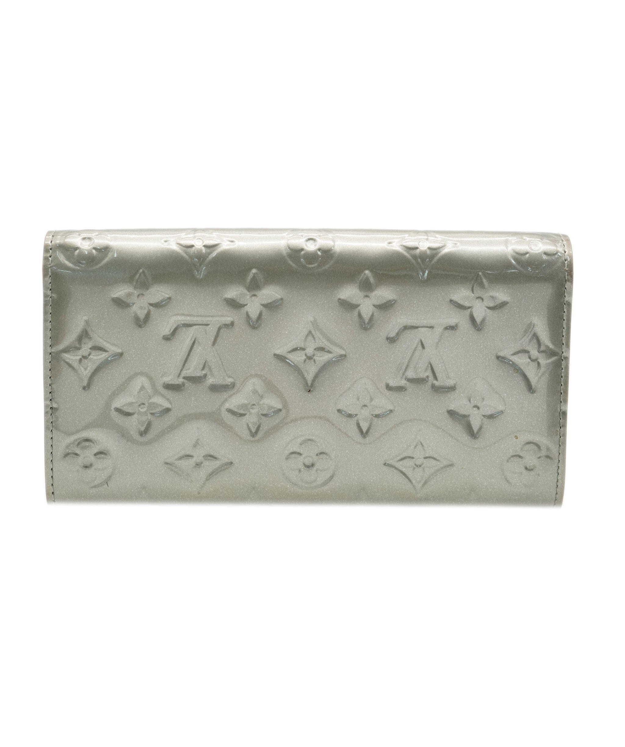 Louis Vuitton Louis Vuitton Silver wallet monogram AVL1184