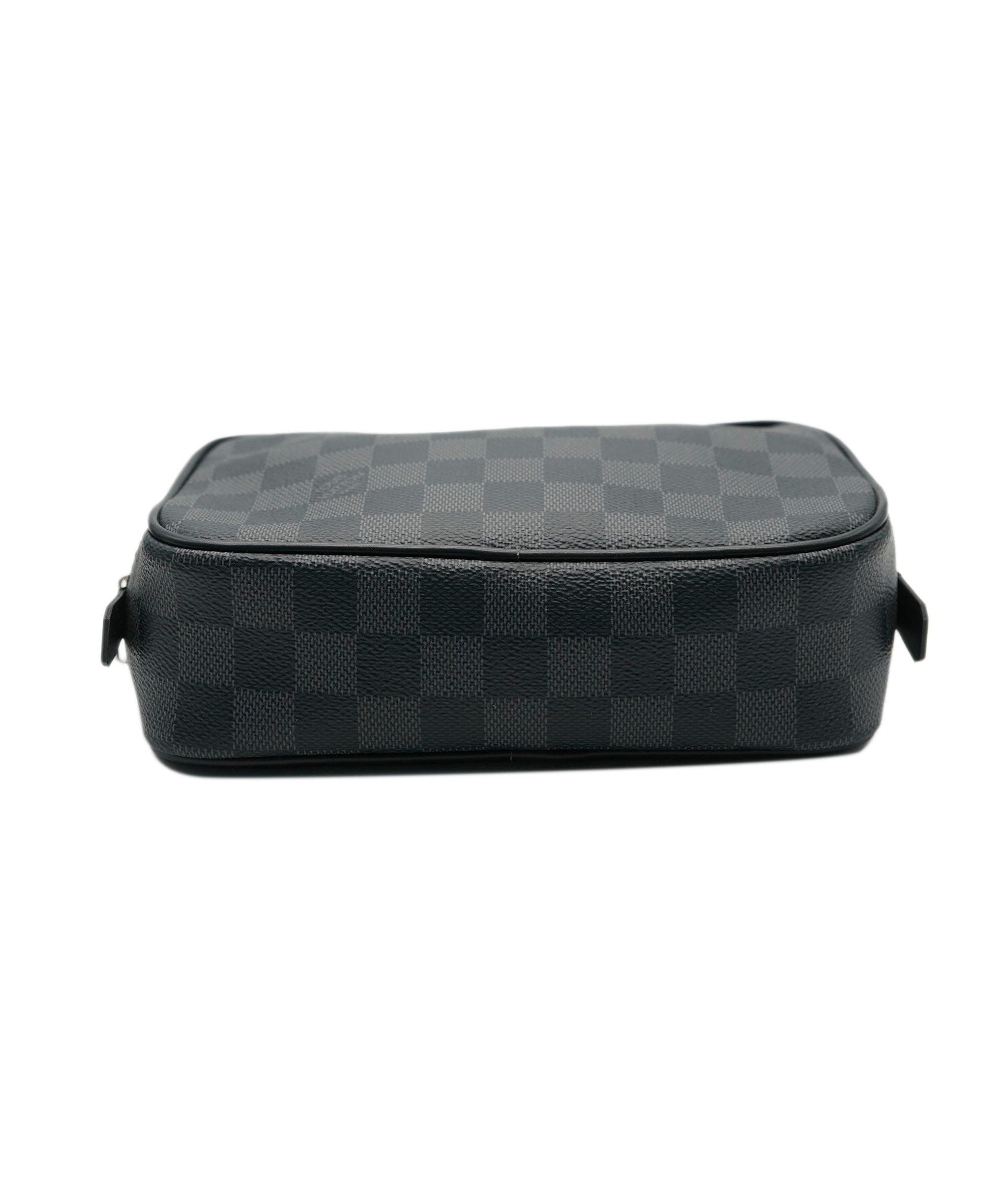 Louis Vuitton Louis Vuitton Damier Graphite Canvas Toilet Pouch PM ABC0561