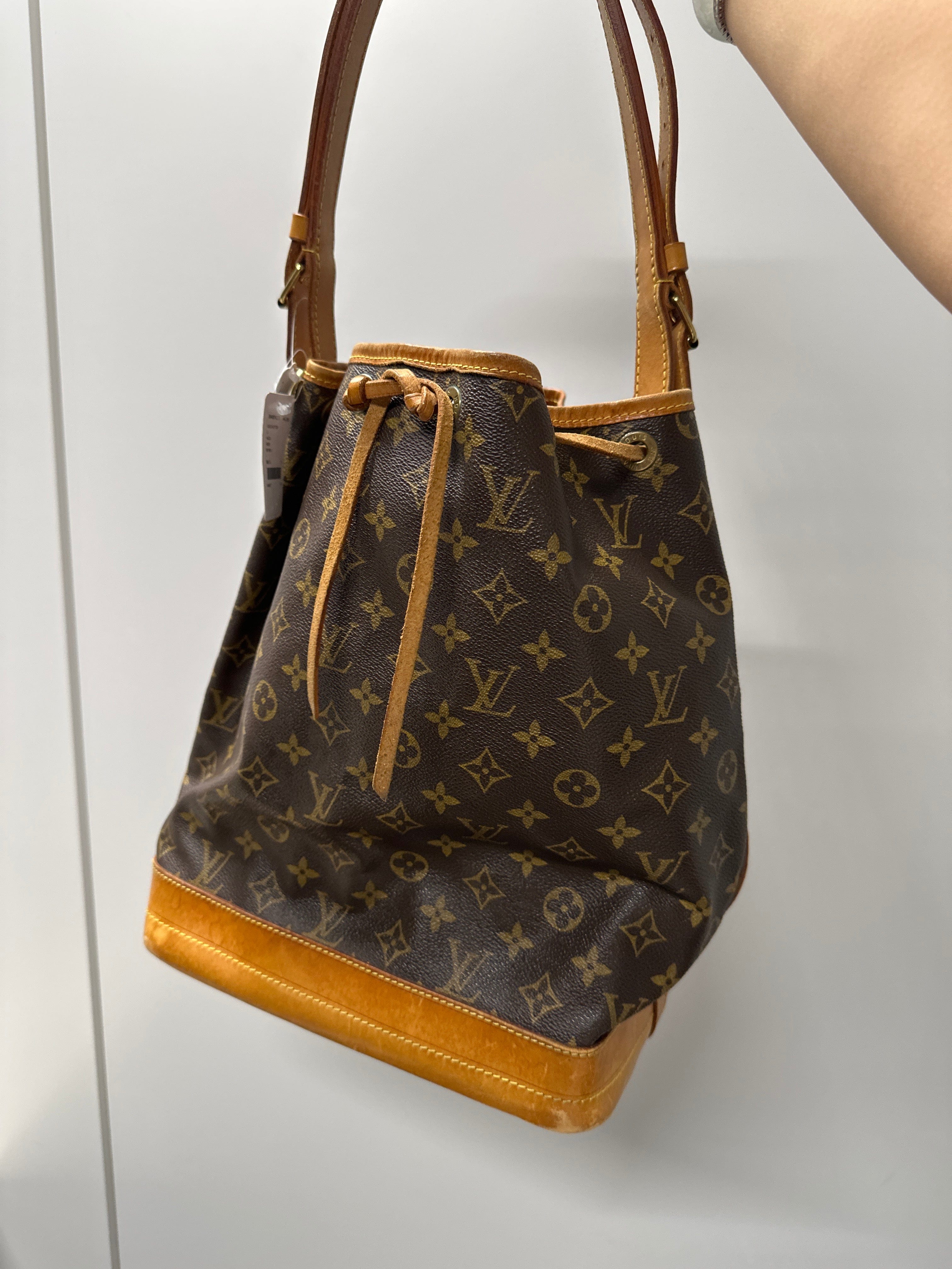 LOUIS VUITTON LOUIS VUITTON Noe M42224