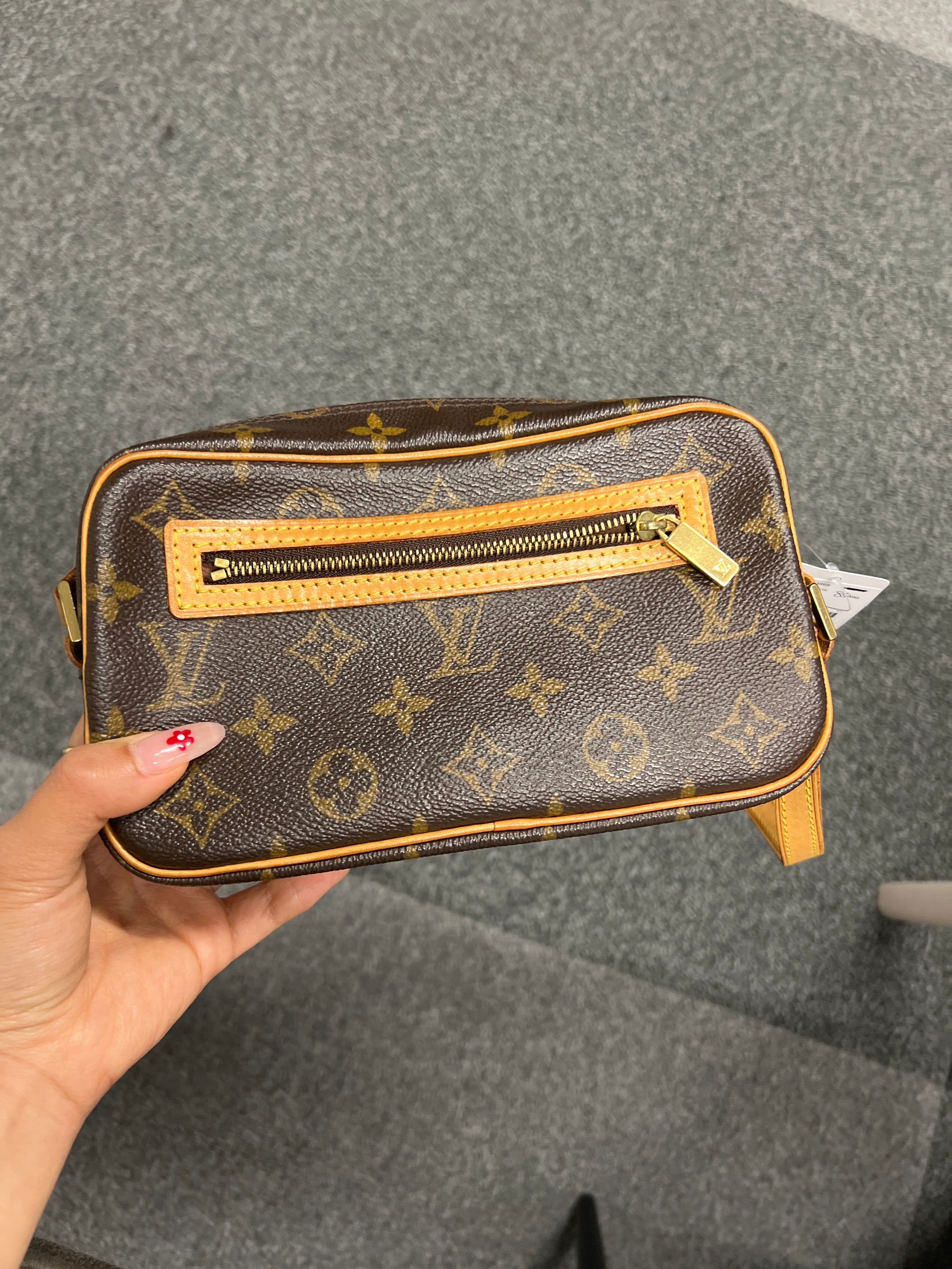 LOUIS VUITTON LOUIS VUITTON Pochette Cite M51183