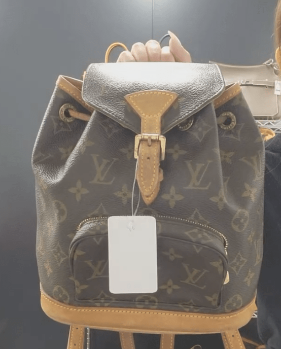 Louis Vuitton Louis Vuitton Mini Montsouris SKC-B1222P9HL3