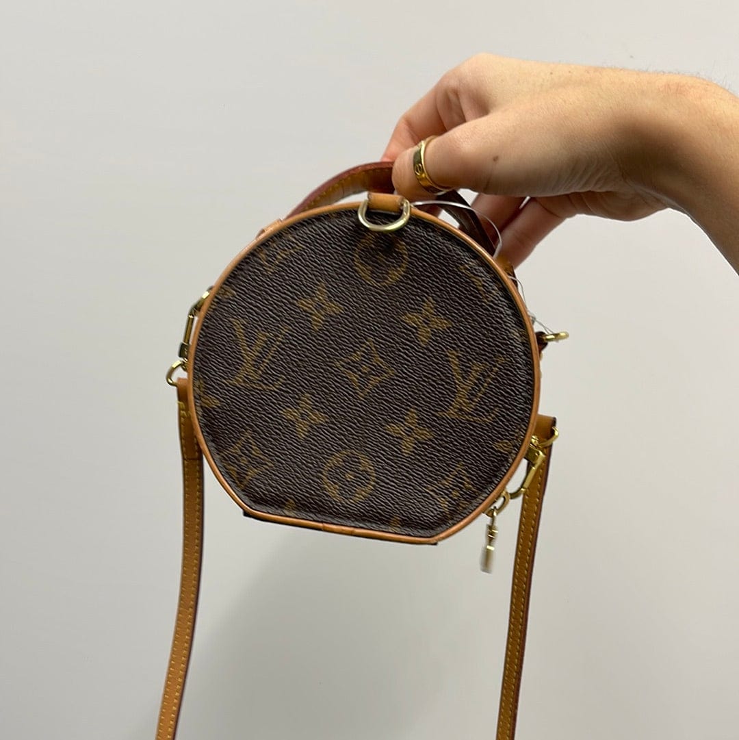 Louis Vuitton LOUIS VUITTON Monogram Canvas MINI PETITE BOITE CHAPEAU Bag