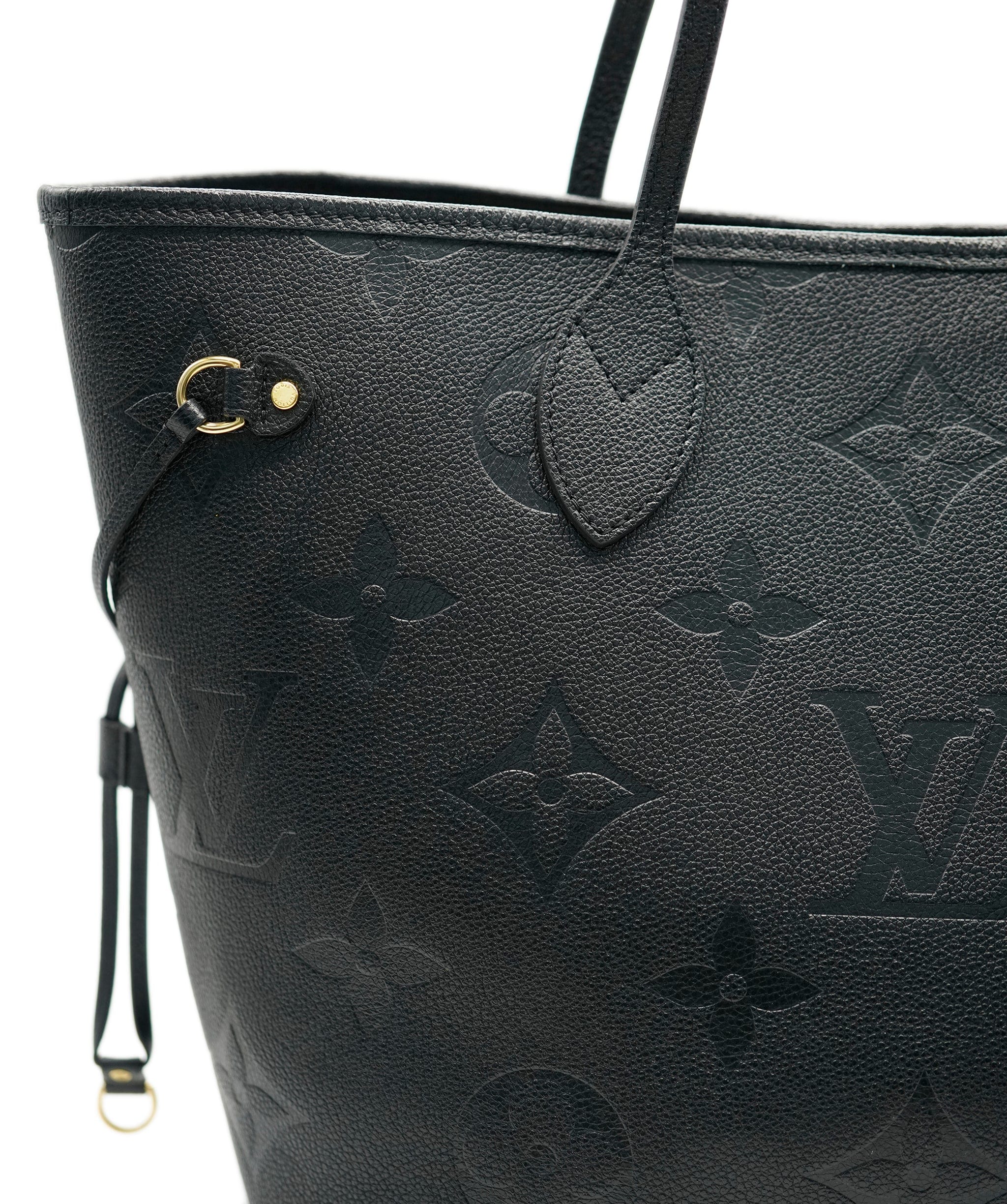 Louis Vuitton Louis Vuitton Black Empreinte Neverfull MM ASC2105